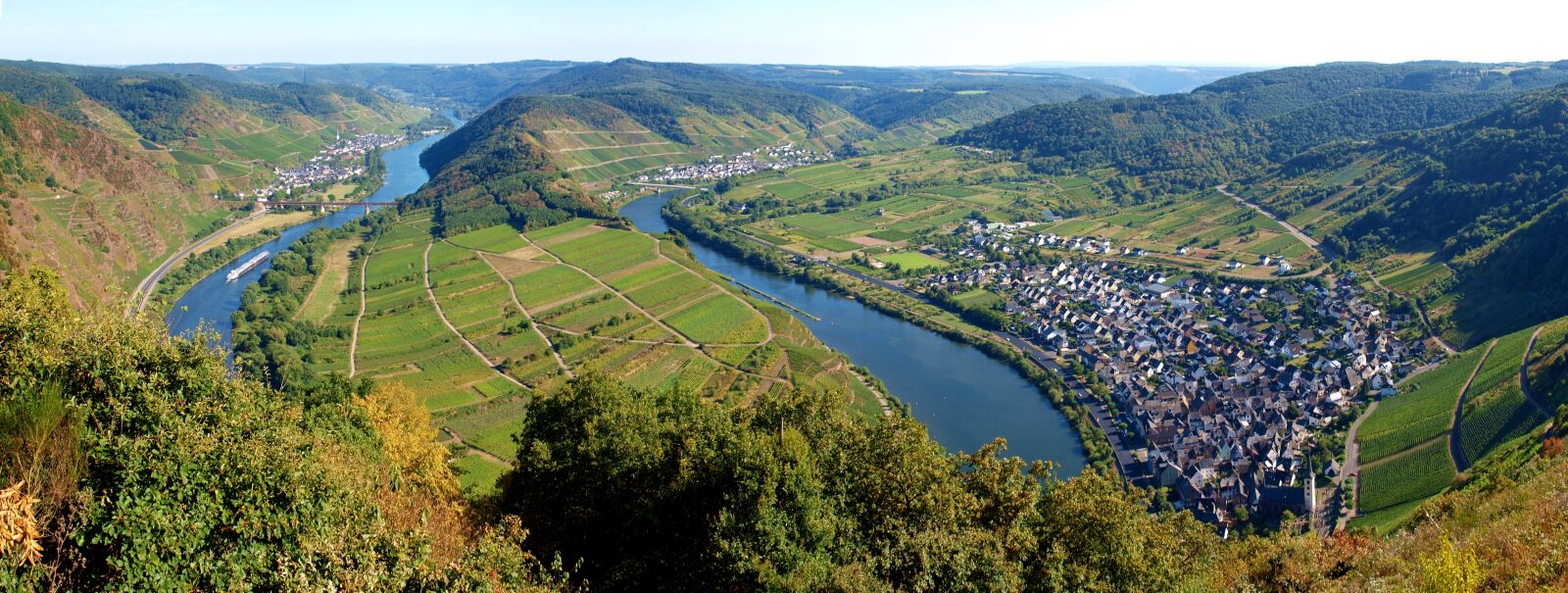 Olympus E-520 (EVOLT E-520) sample photo. Mosel, calmont, bend photography