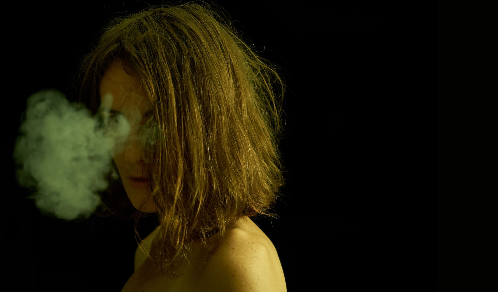 Sony a7R II sample photo. Fine arts, art, smoke photography