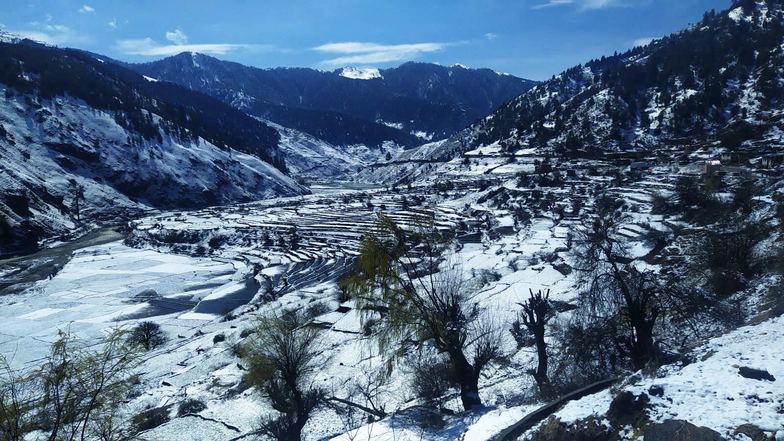 Xiaomi Redmi Note 7 sample photo. Mountains, hills, snowfall photography
