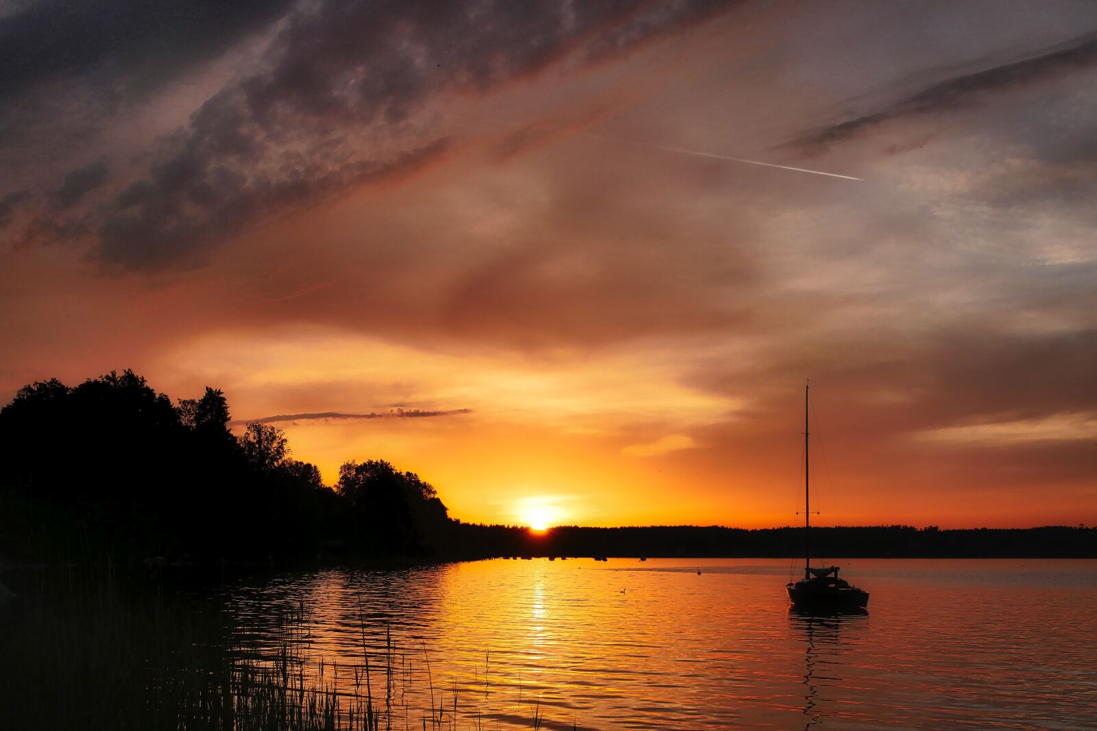 Panasonic Lumix DMC-GX8 sample photo. Lake, sunset, abendstimmung photography