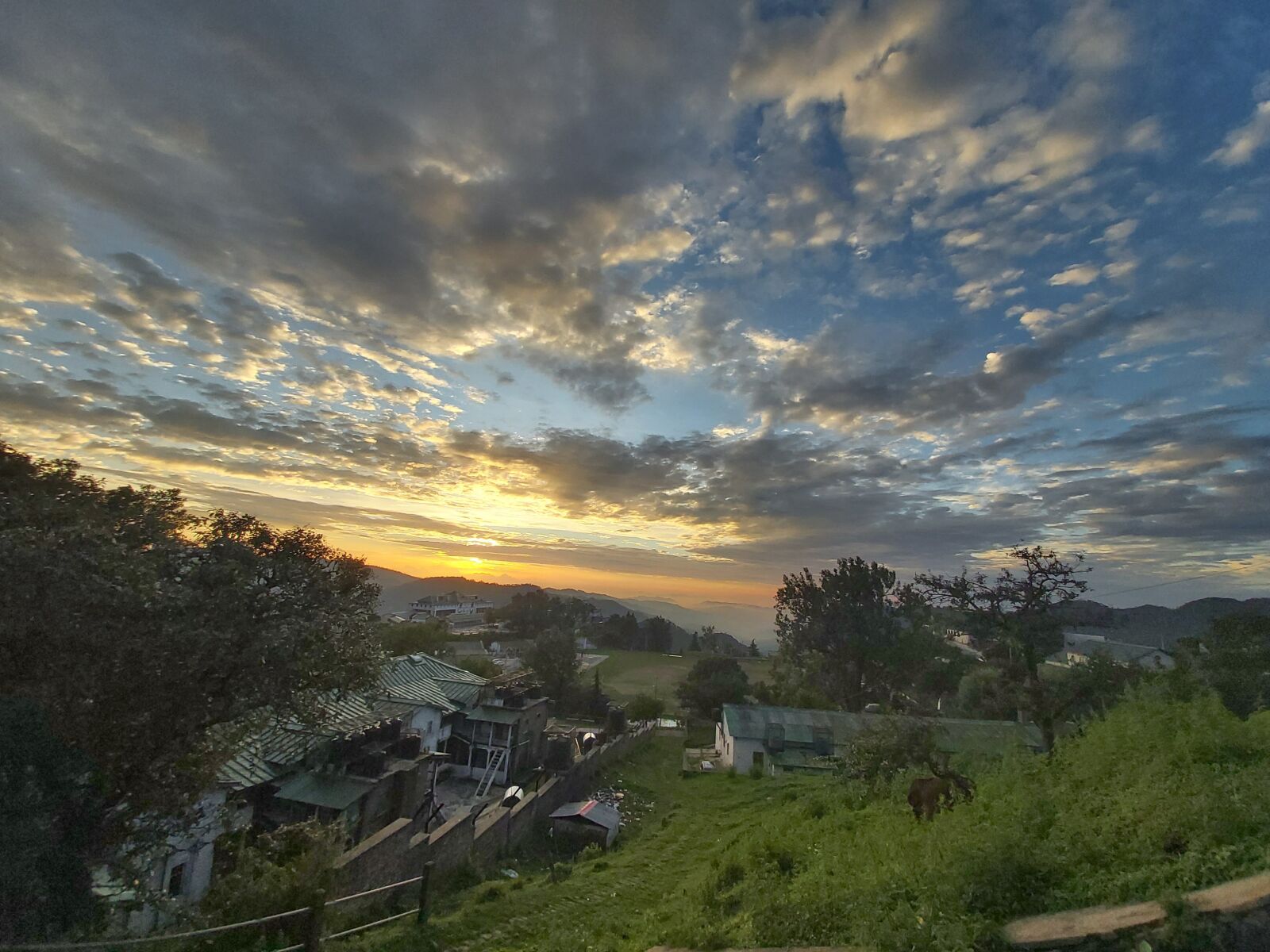 Samsung Galaxy A70 sample photo. Village, clouds, landscape photography