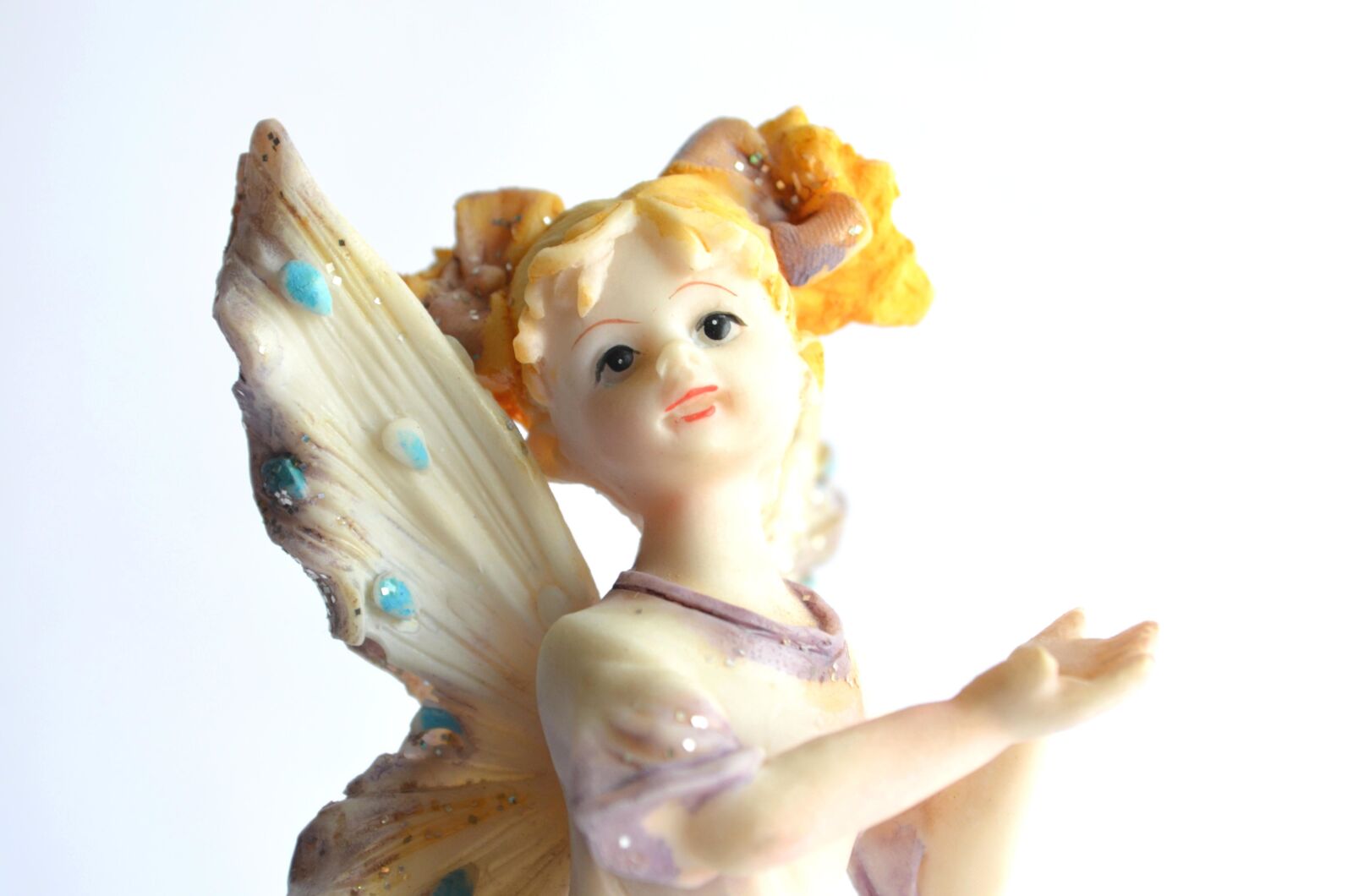 Nikon D5100 sample photo. Toy, plastic, angel, attractive photography