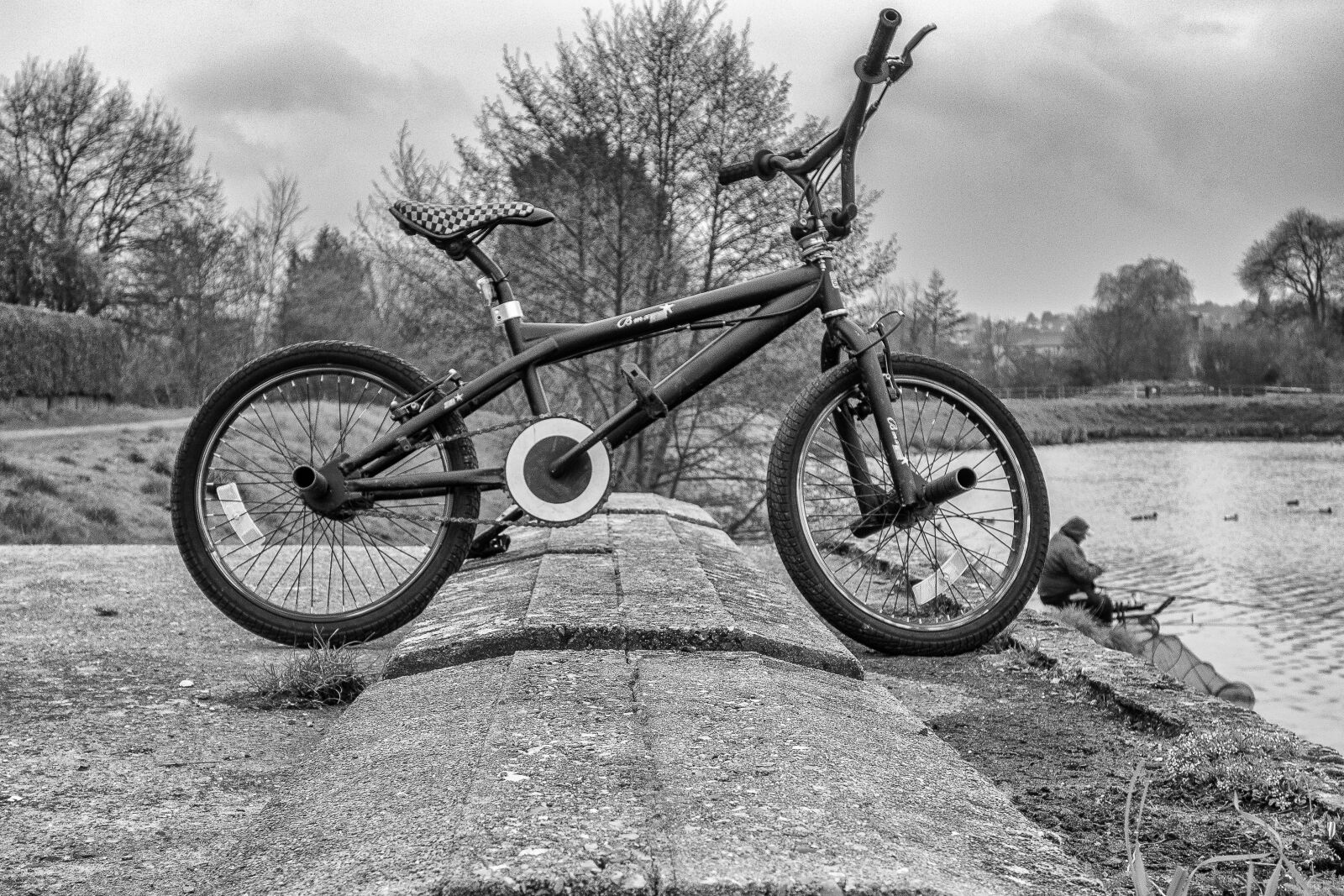 Sony Cyber-shot DSC-RX100 sample photo. Bike, city, road photography