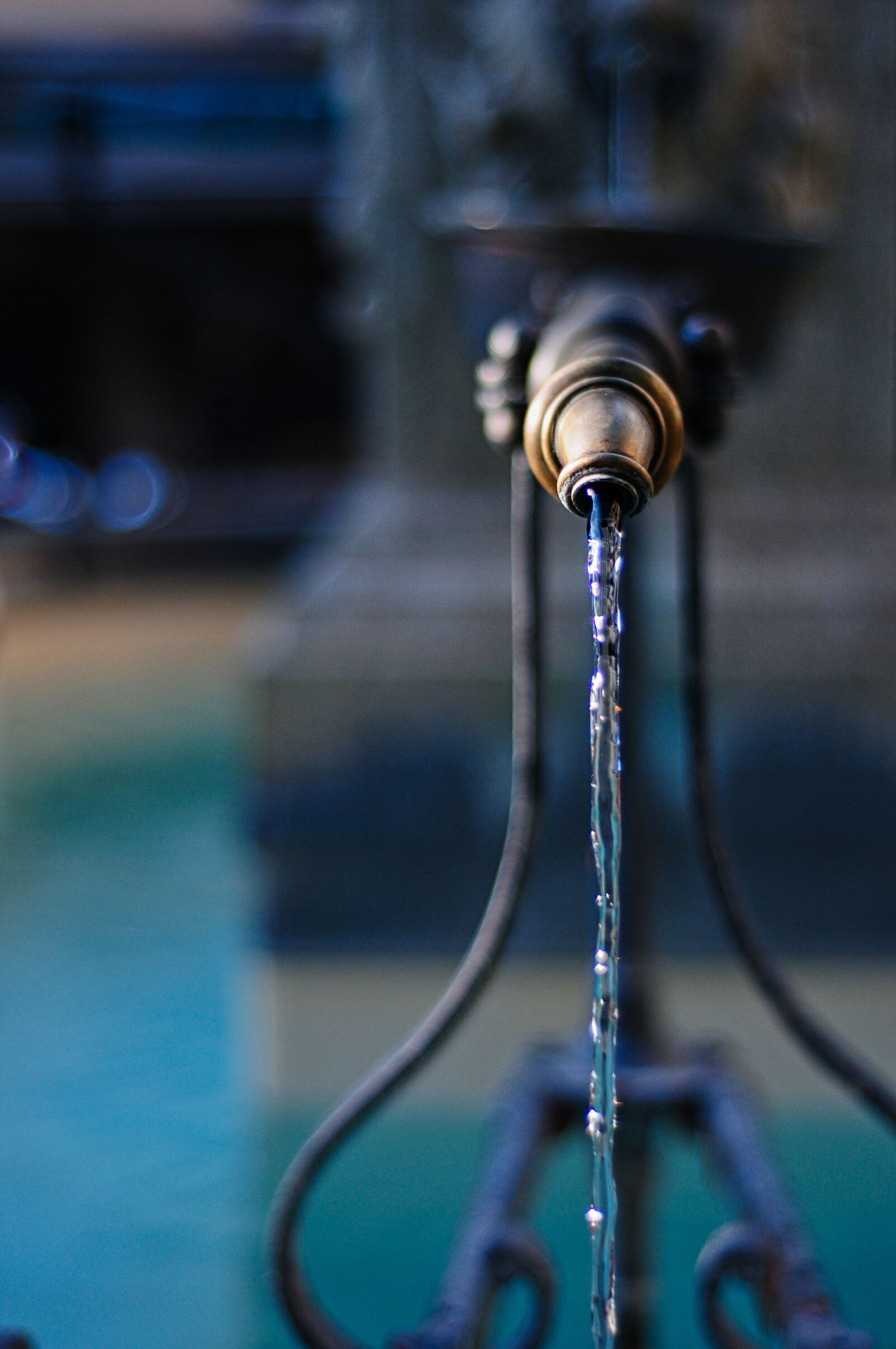 Nikon D300S sample photo. Water, fountain, faucet photography