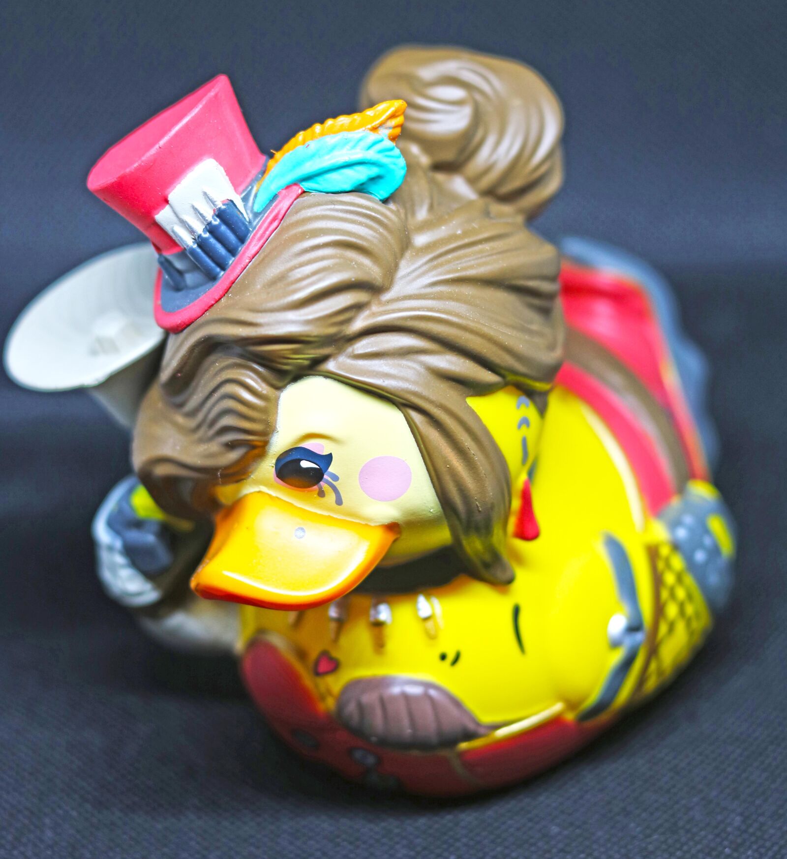 Canon EOS 750D (EOS Rebel T6i / EOS Kiss X8i) + Canon EF 50mm F1.8 STM sample photo. Moxxi, rubber duck, borderlands photography