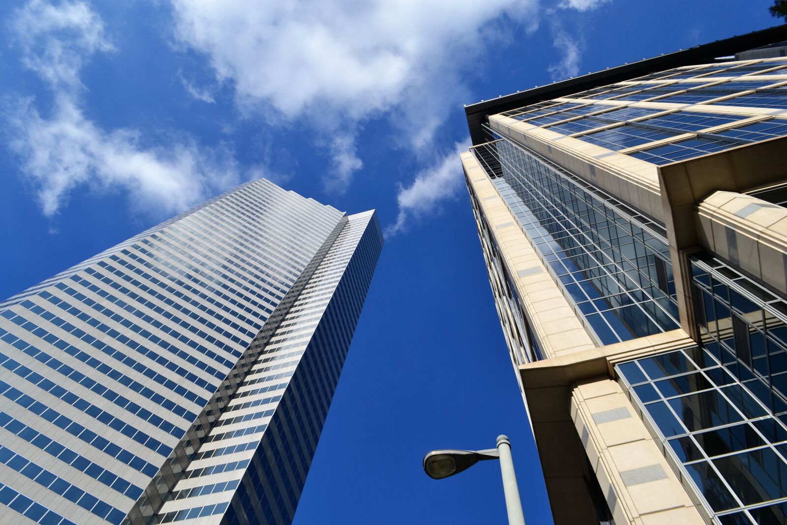 Nikon D3100 sample photo. Skyscraper, office building, lamp photography
