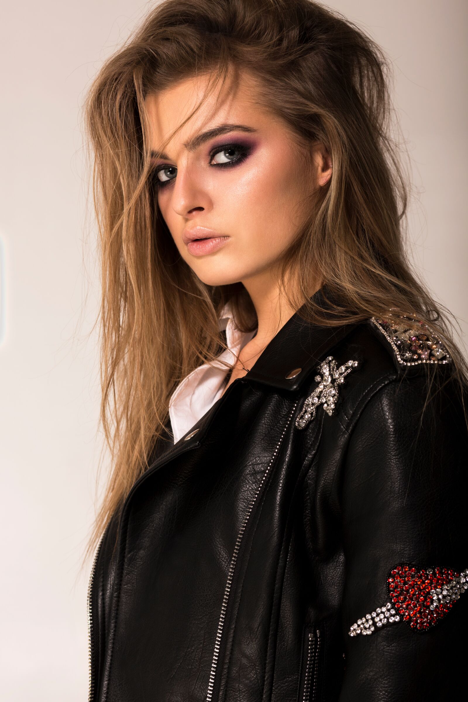 Canon EF 85mm F1.8 USM sample photo. Fashion, charm, woman photography