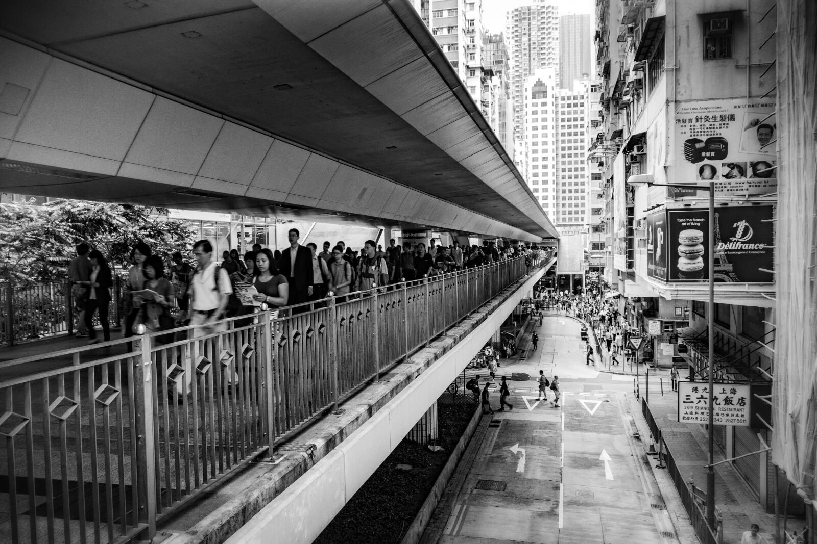 Sony Cyber-shot DSC-RX100 sample photo. Architecture, black, and, white photography