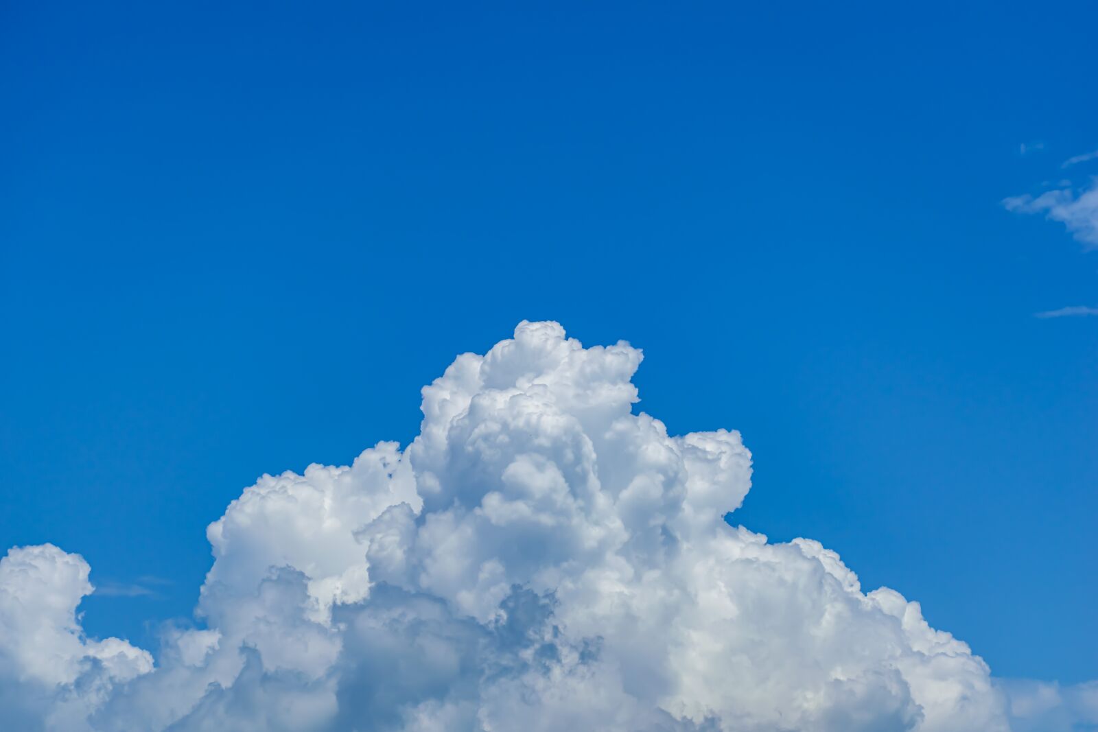 Nikon D3500 sample photo. Sky, clouds, heaven photography