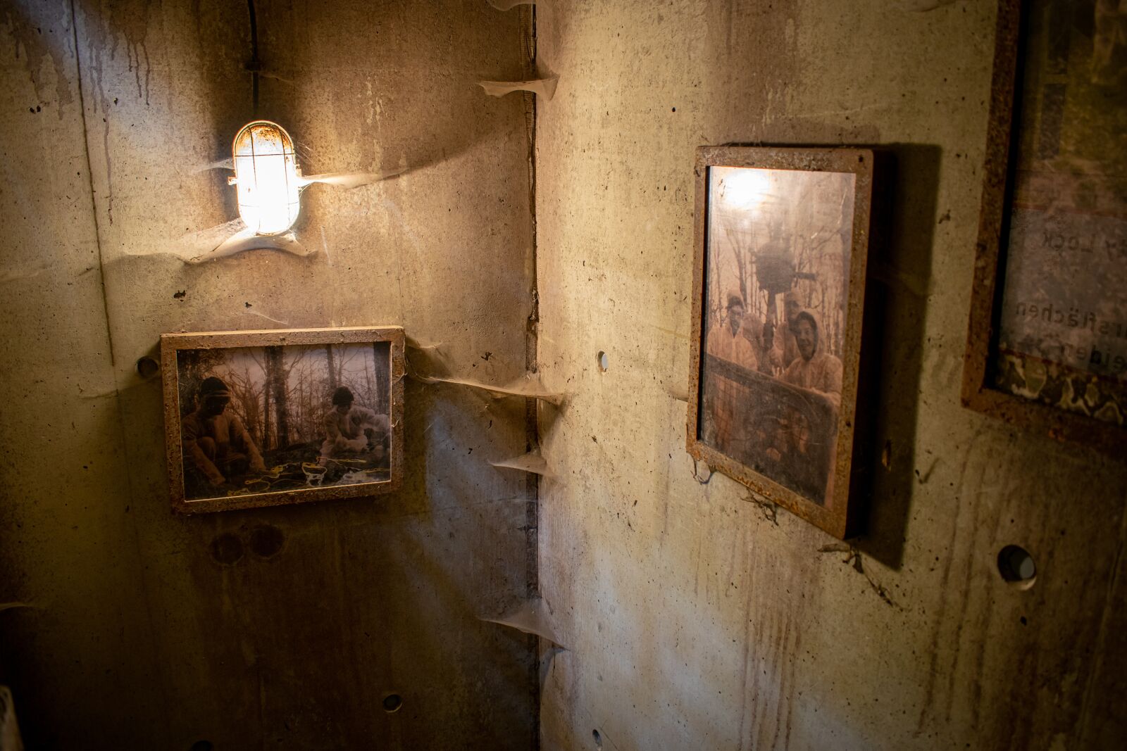 Nikon D5300 sample photo. Old, mood, ambience photography