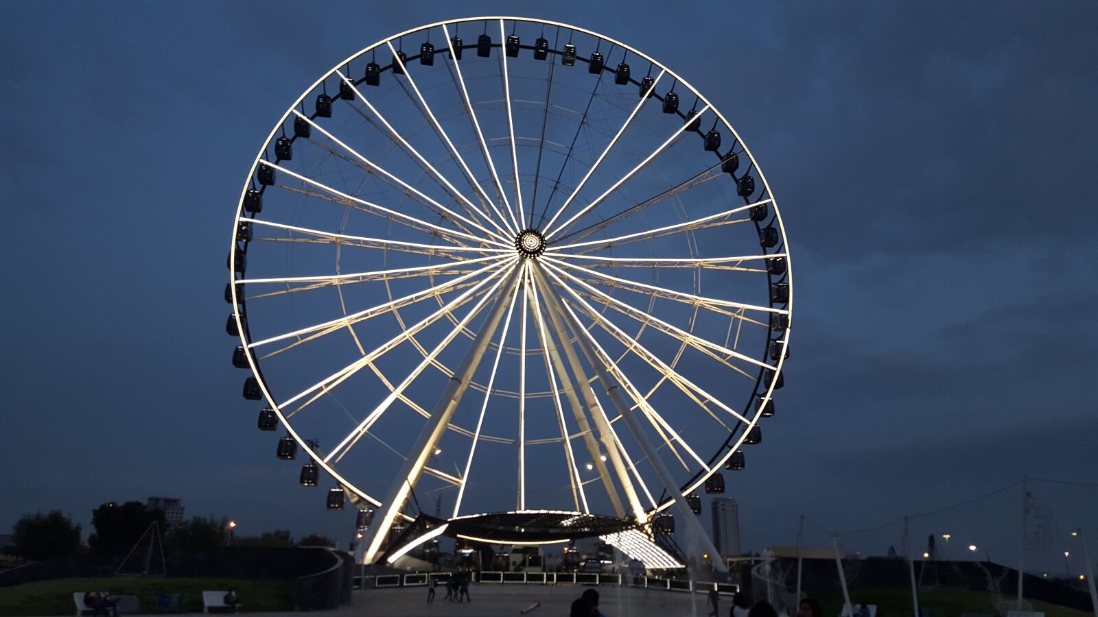 Samsung GALAXY S6 edge sample photo. Wheel, sky, open air photography