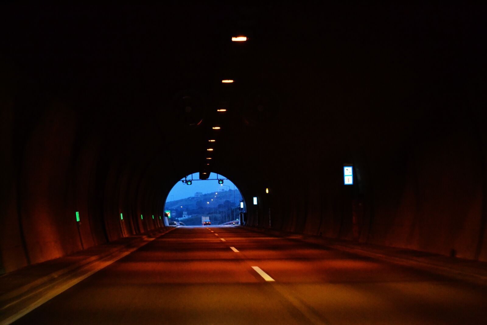 Nikon D3100 sample photo. Tunnel, light, light at photography