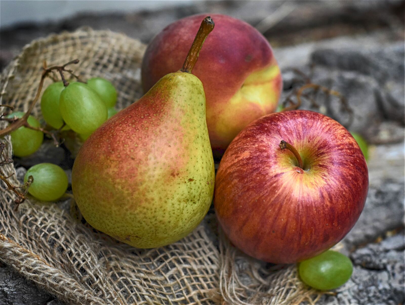Nikon D7200 sample photo. Fruit, apple, pear photography