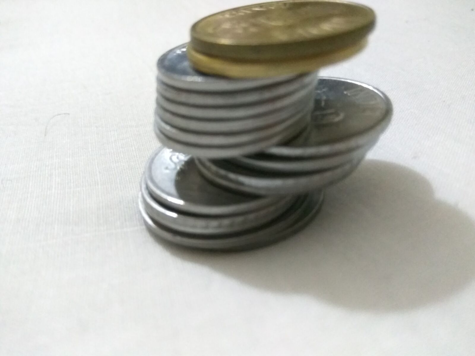 Xiaomi Redmi Note3 sample photo. Coins photography