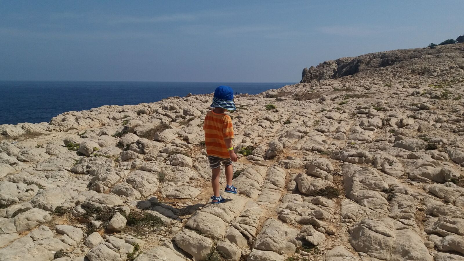 Samsung Galaxy J5 sample photo. Rock, hiking, child photography