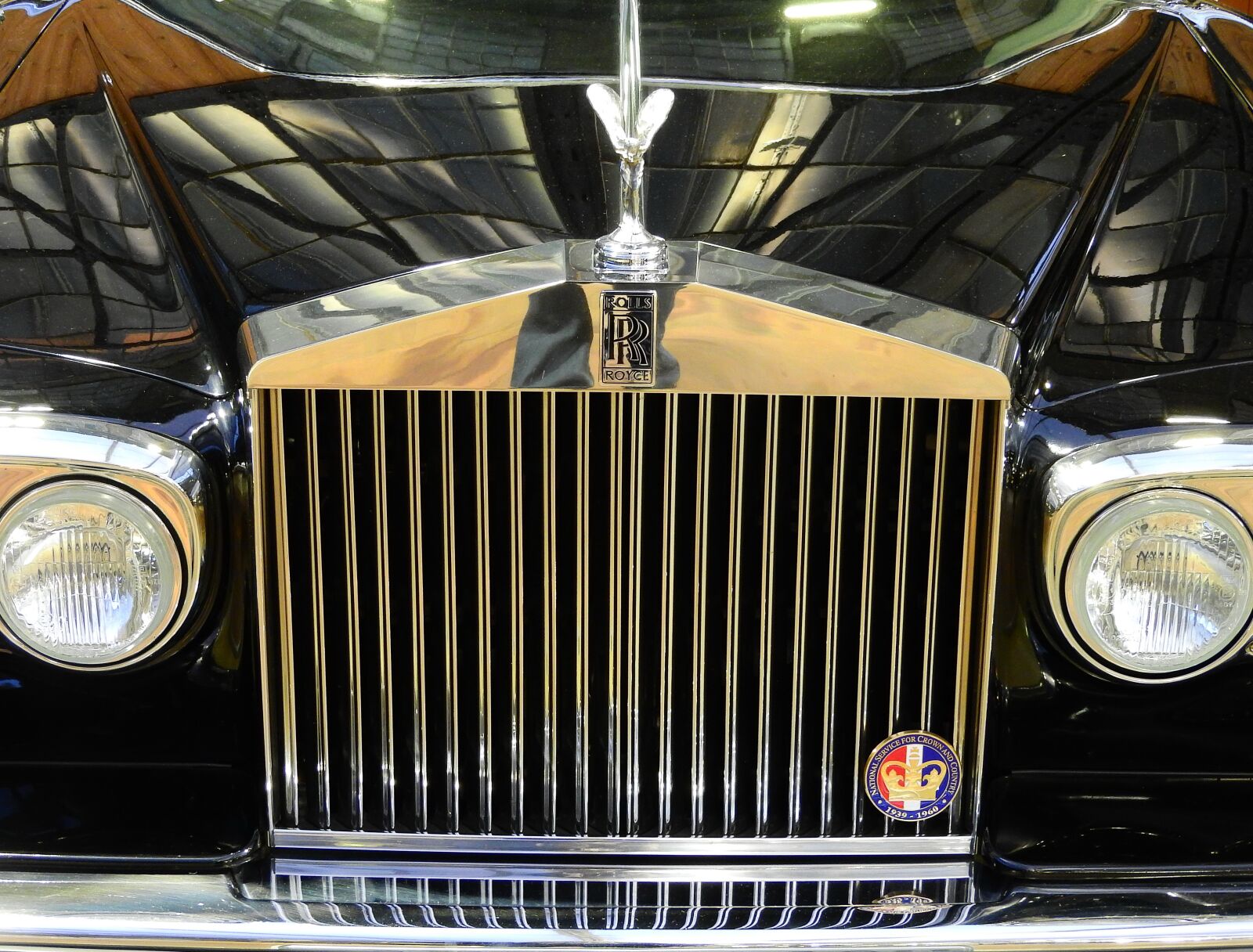 Nikon Coolpix P610 sample photo. Rolls royce, emily, cool photography