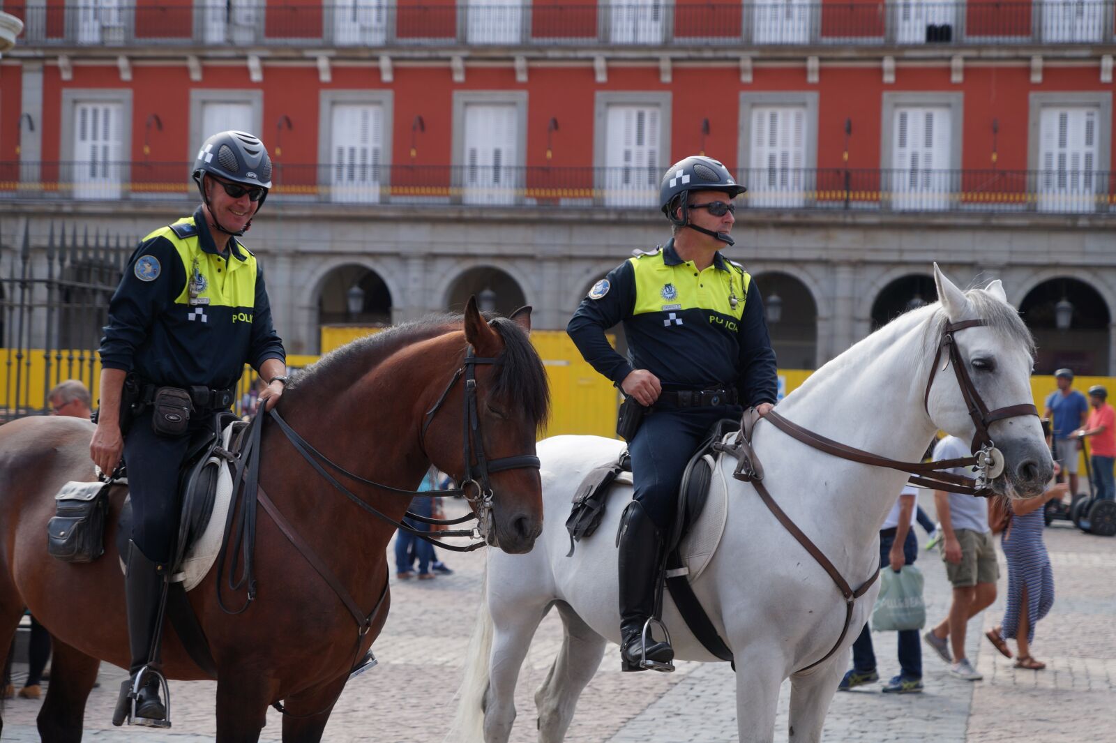 Sony SLT-A58 + Sony DT 16-50mm F2.8 SSM sample photo. Mounted police, policeman, horse photography