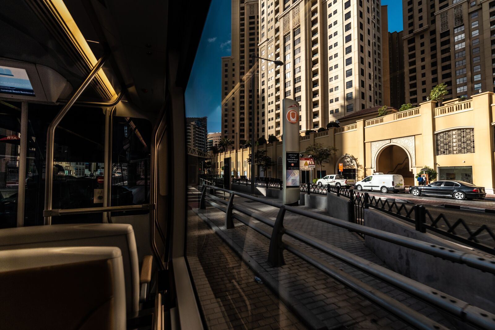 Nikon D750 sample photo. Metro, dubai, refletion photography