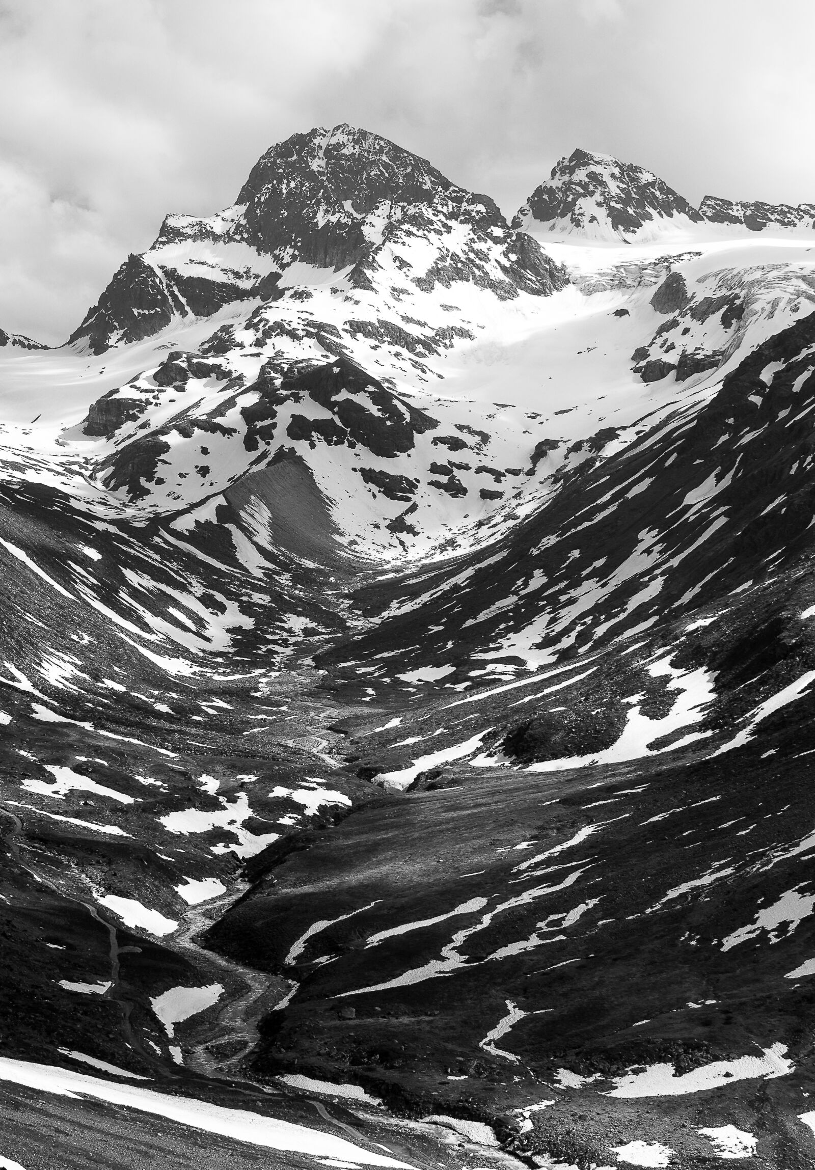 Tamron SP 45mm F1.8 Di VC USD sample photo. Mountain, piz buin, black photography