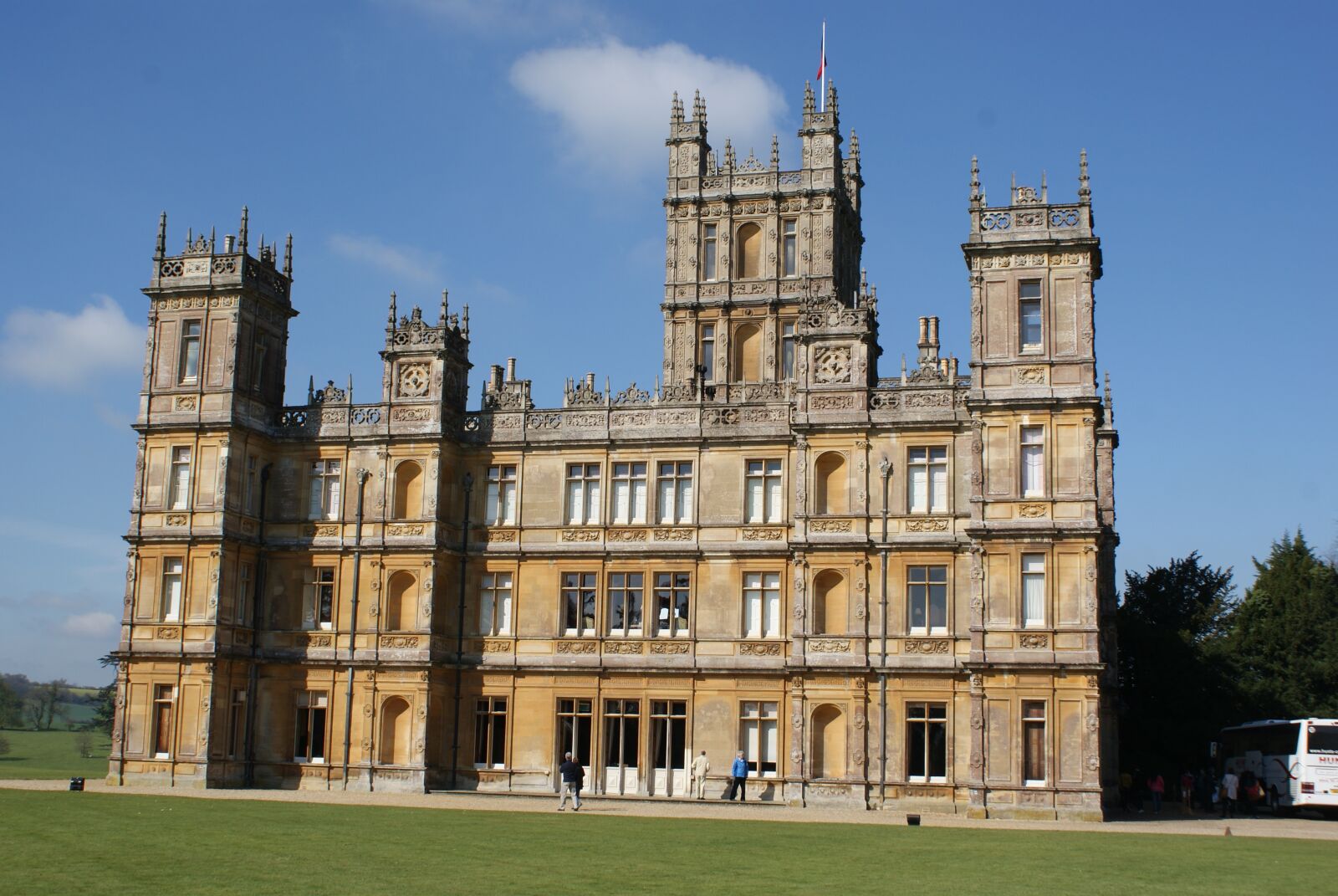 Sony Alpha DSLR-A300 sample photo. Highclere, castle, berkshire photography