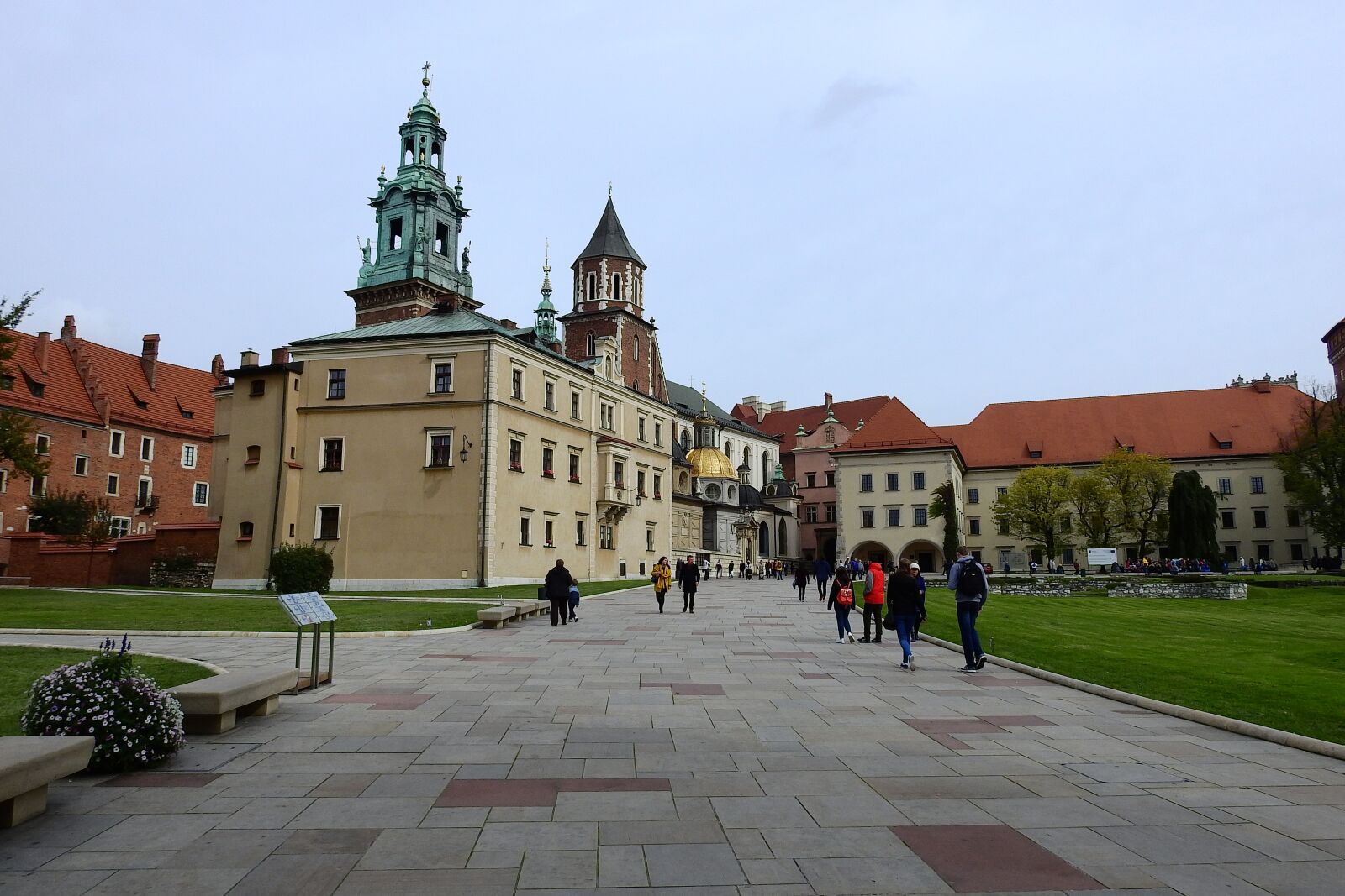 Nikon Coolpix P900 sample photo. Kraków, wawel, poland photography