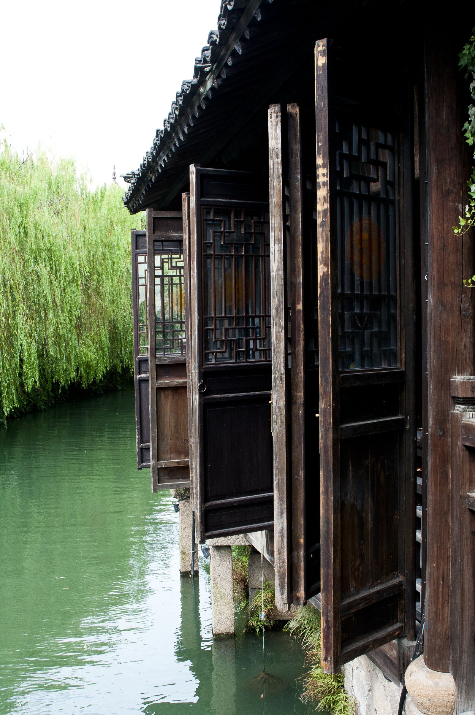 Nikon D300S sample photo. Wuzhen, building, ancient architecture photography