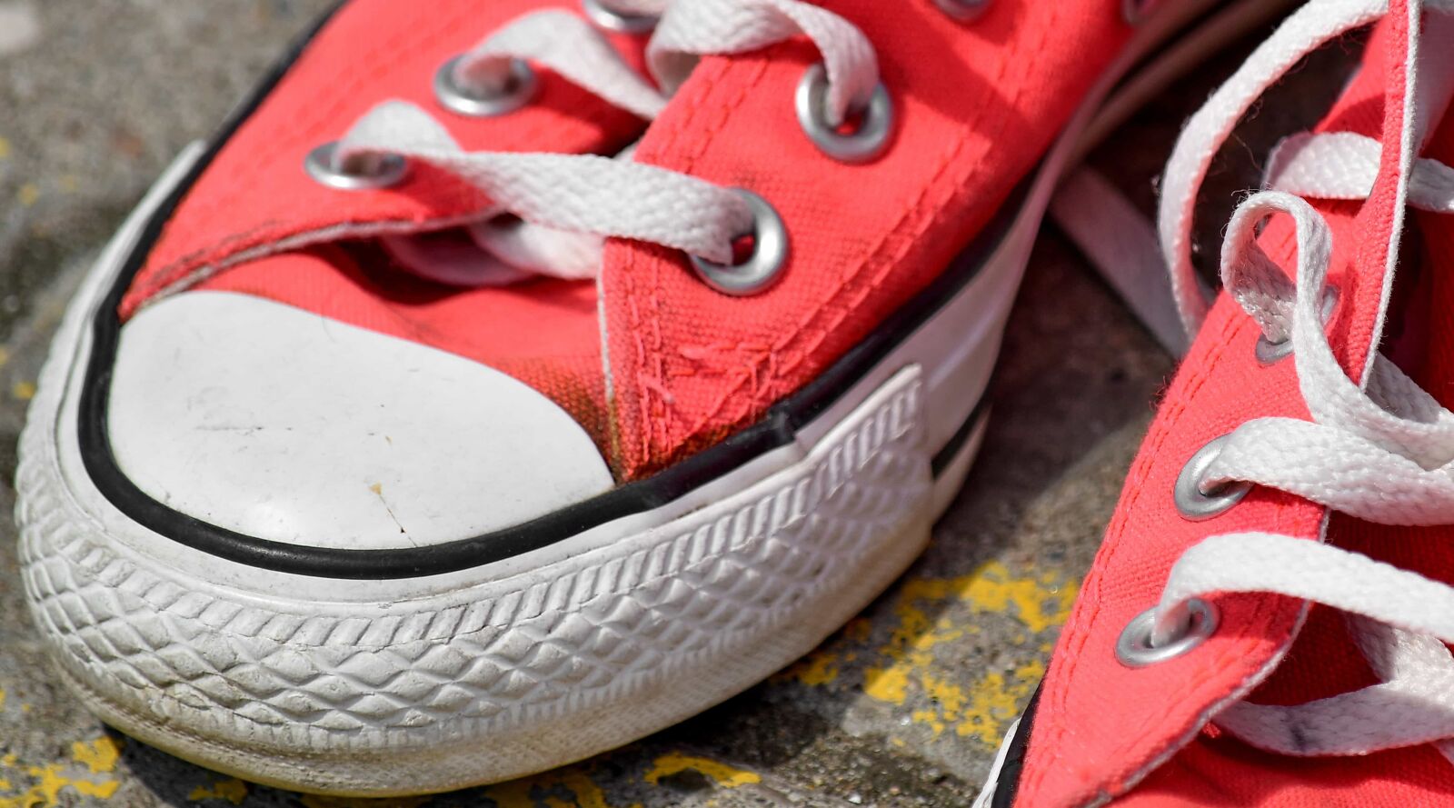 Nikon D5500 sample photo. Pink, sneakers, leather, footwear photography