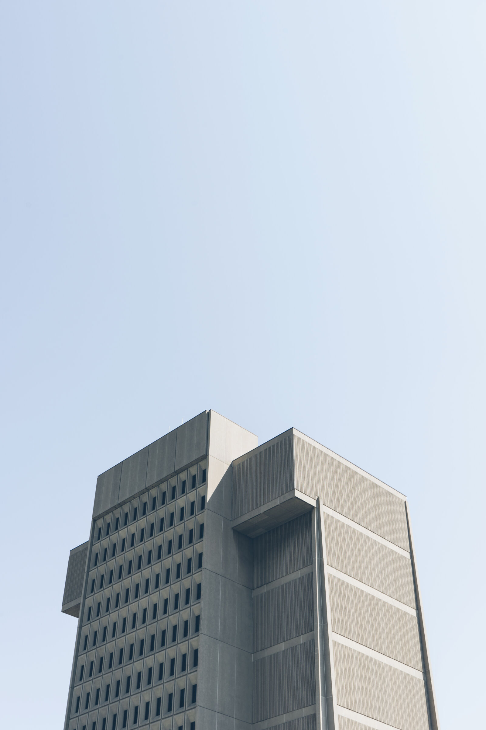 Sony a7 II + Sony FE 28-70mm F3.5-5.6 OSS sample photo. Architectural, design, architecture, blue photography