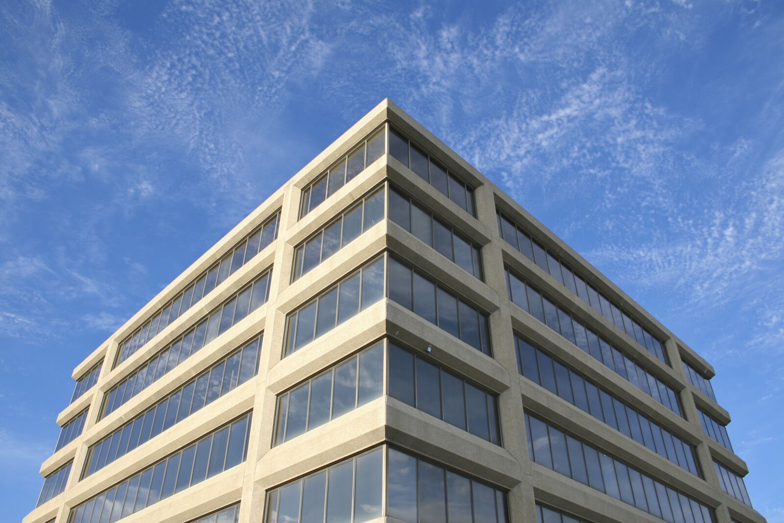 Canon EOS 20D sample photo. Office, building, blue skies photography