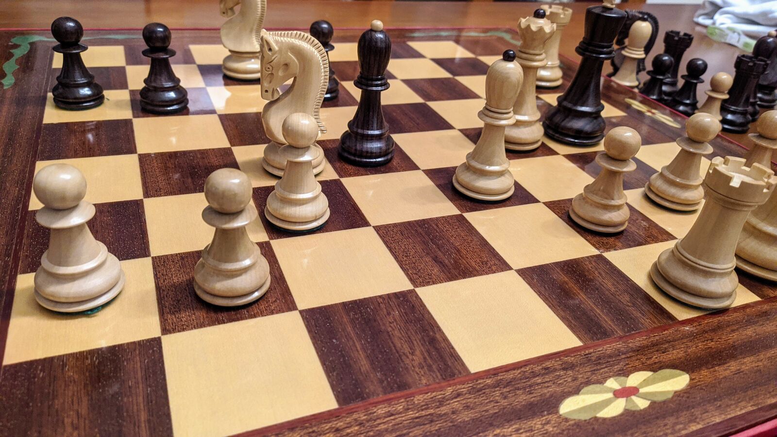 Xiaomi Redmi Note 7 sample photo. Chess, parts, strategy photography