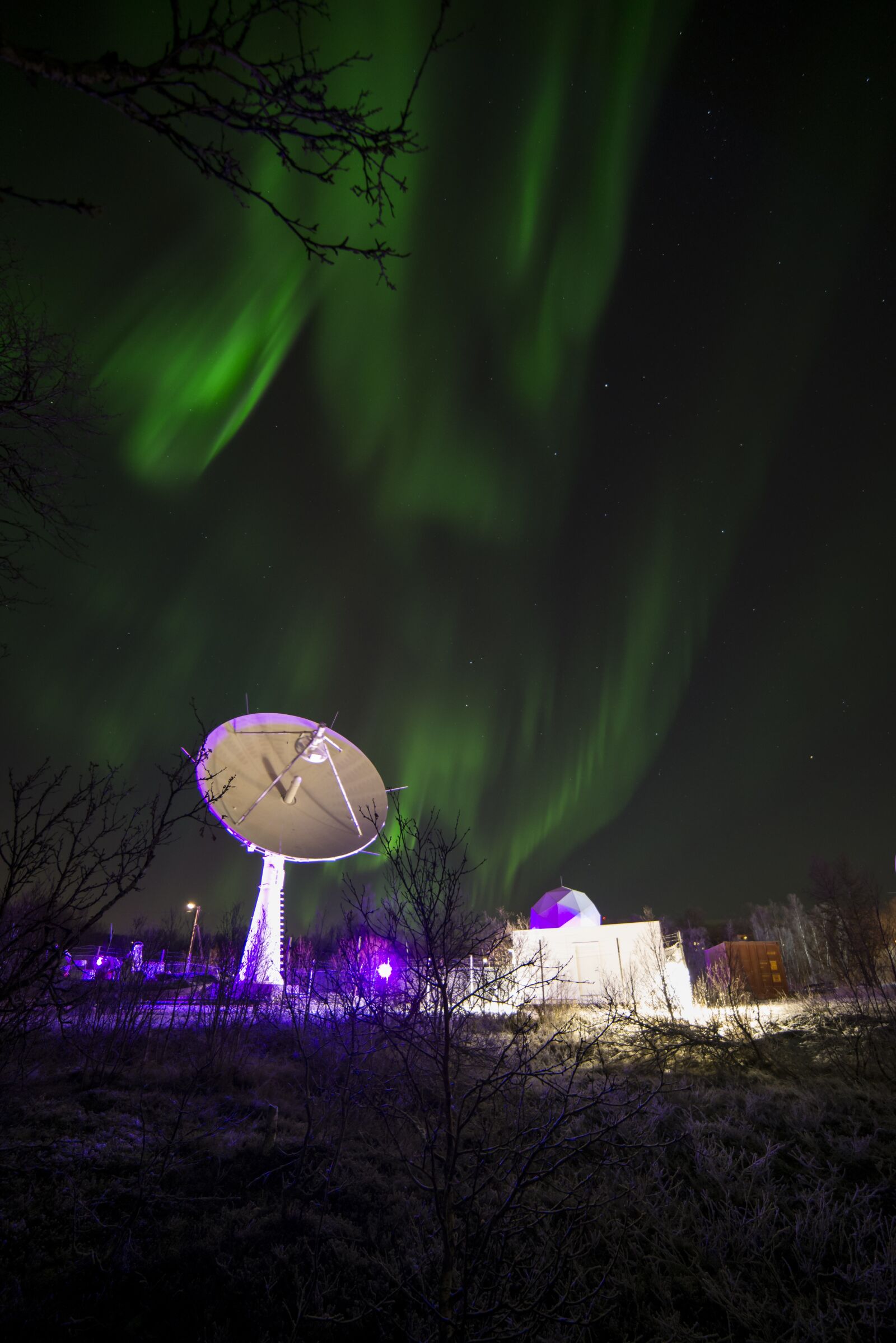 Nikon D600 sample photo. Antenna, auroraboralis, night photography