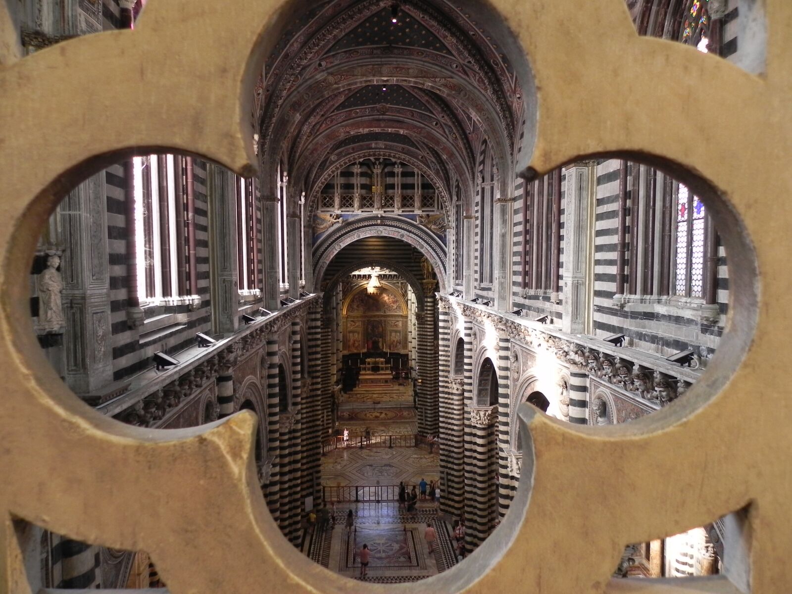 Nikon Coolpix P100 sample photo. Siena, dom, church photography