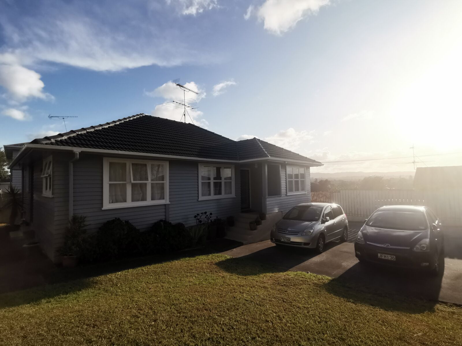 HUAWEI LYA-L29 sample photo. Home, work from home photography