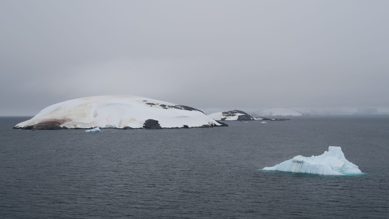 Canon PowerShot G7 X sample photo. Antarctica, ice, snow photography
