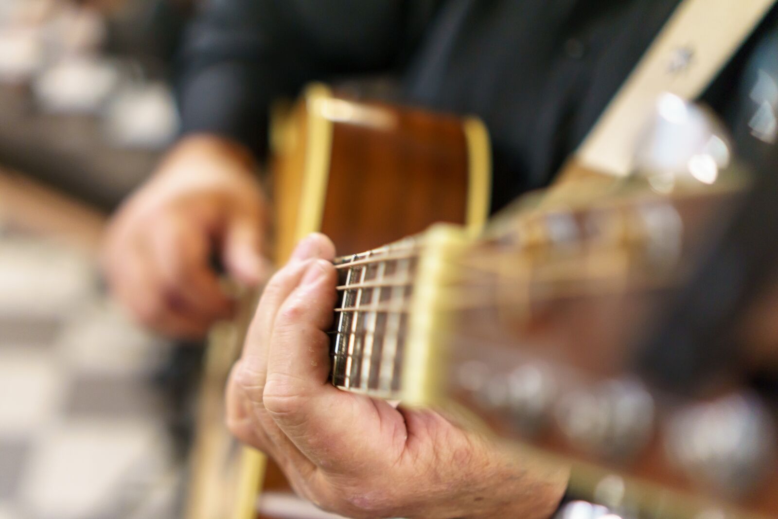 Sony a6000 + Sony E 35mm F1.8 OSS sample photo. Shalom choir, choir, concert photography