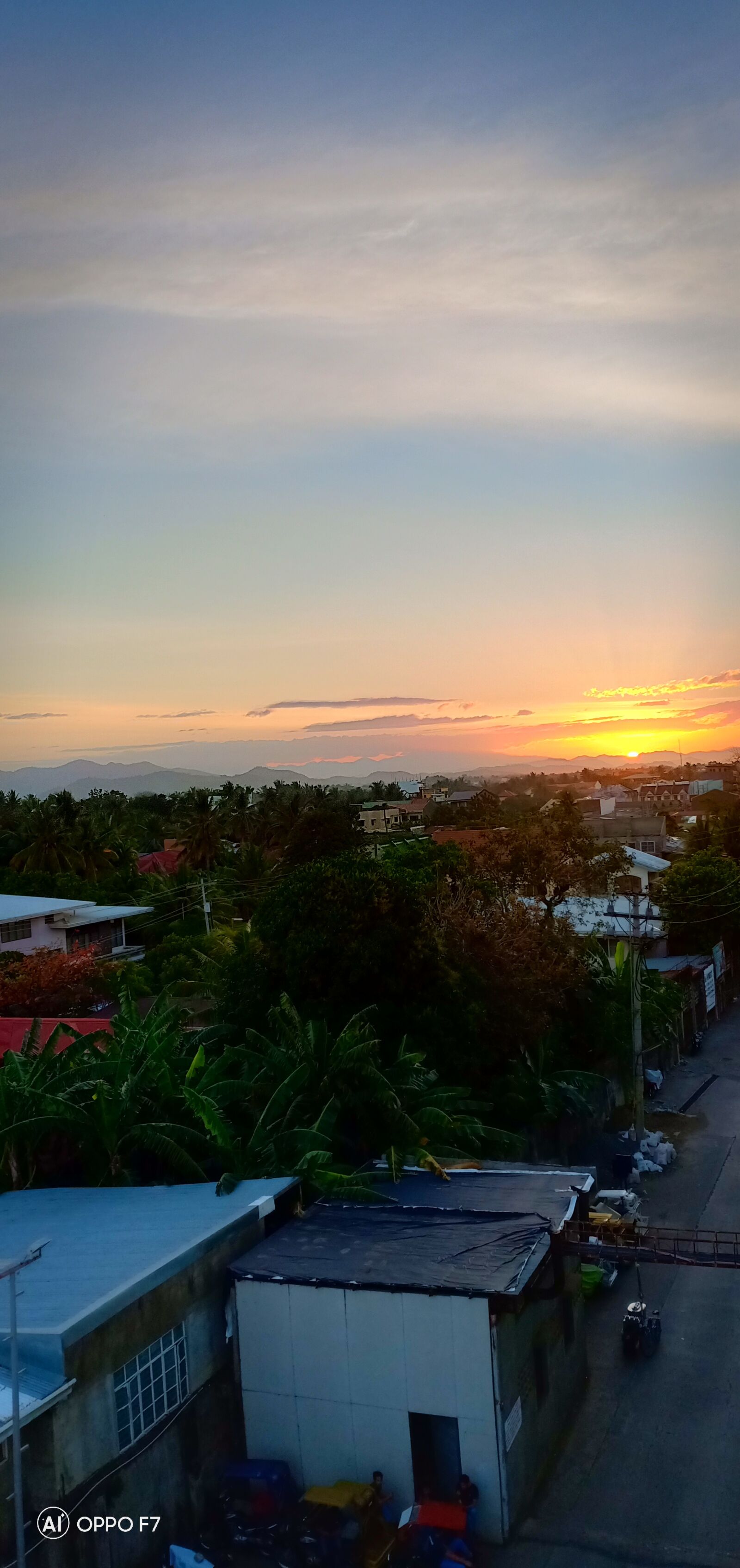 OPPO F7 sample photo. Sunset, at the, airport photography