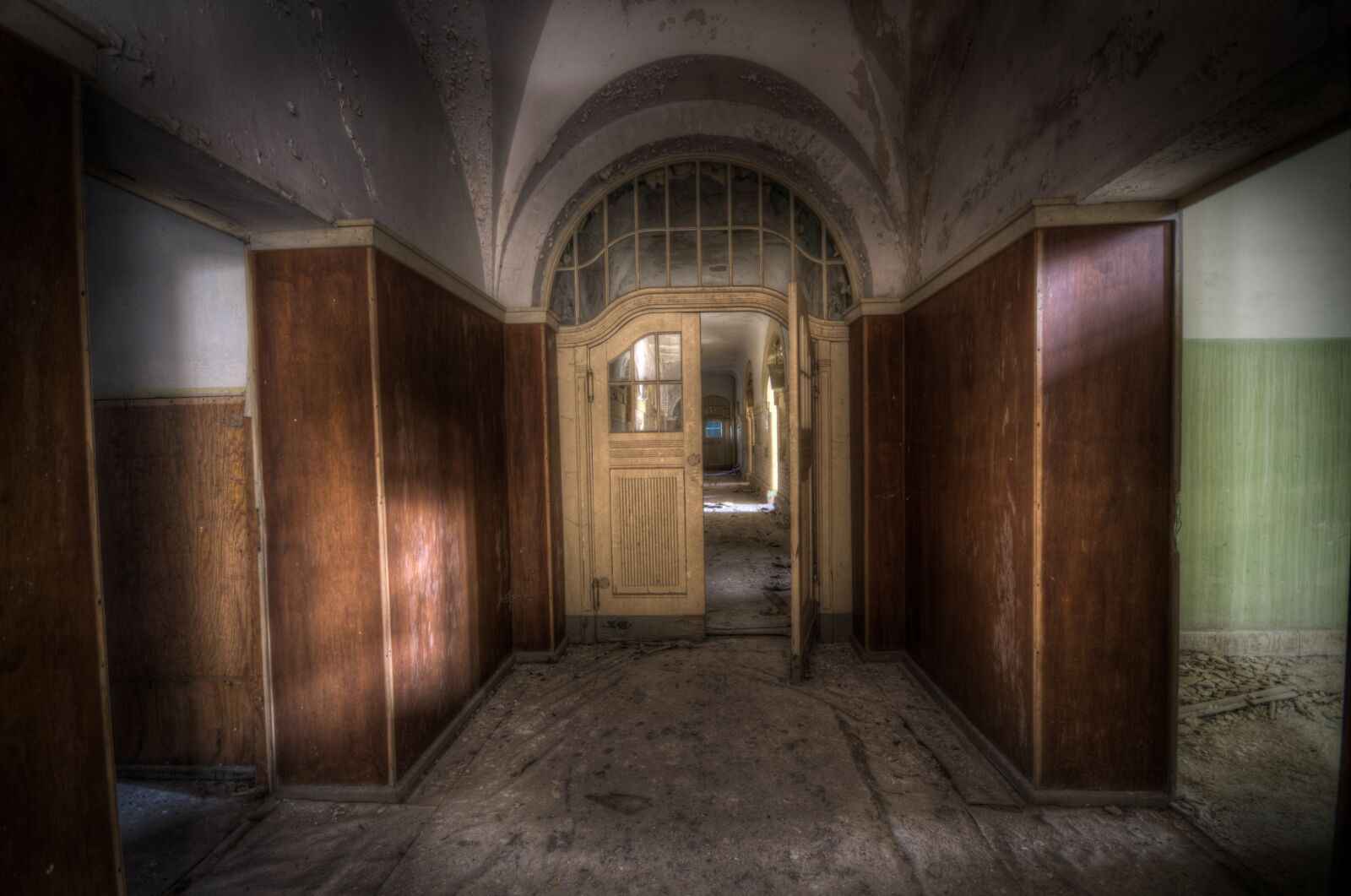 Nikon D300S sample photo. Indoors, door, architecture photography