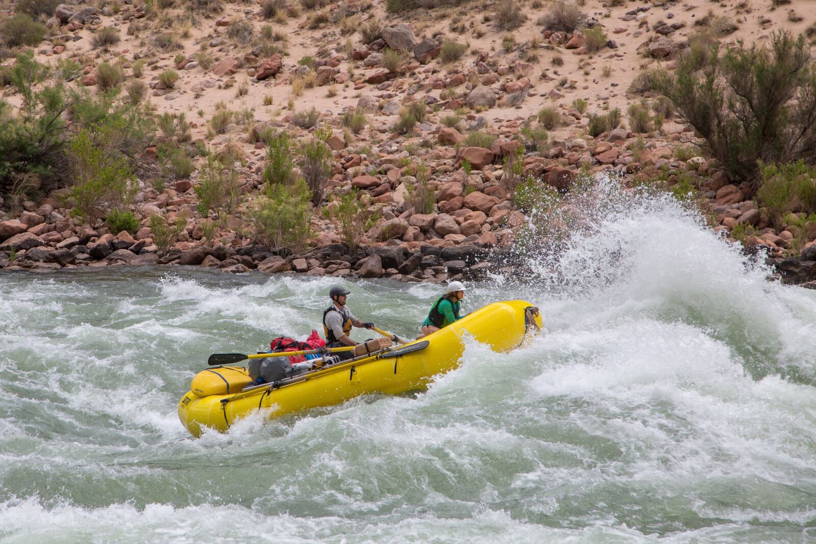 Canon EF 24-105mm F4L IS USM sample photo. Rafting, whitewater, challenge photography