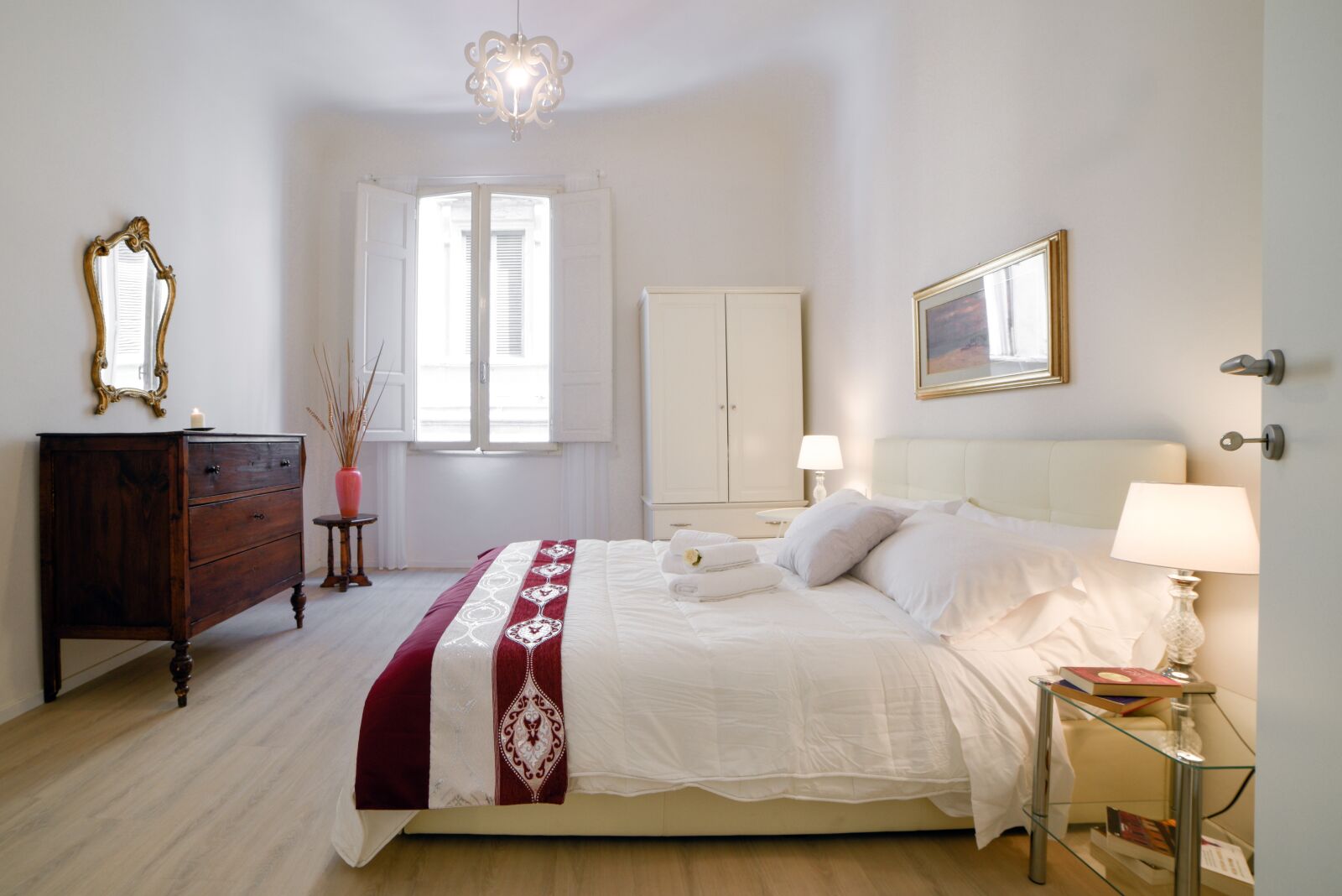 Nikon D810 sample photo. Bedroom, interior, white photography
