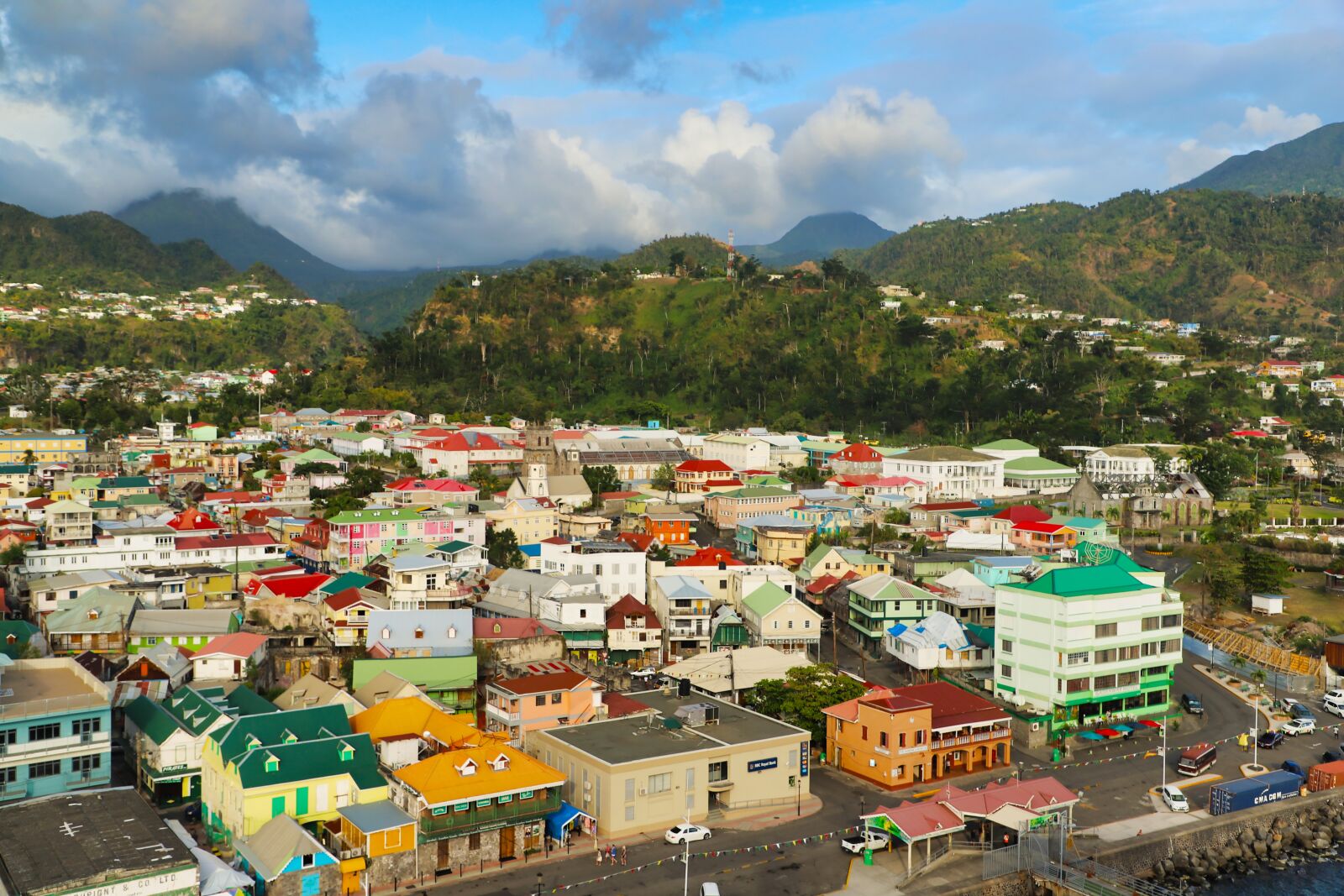 Canon EF 24-105mm F4L IS II USM sample photo. Dominica, roseau, caribbean photography