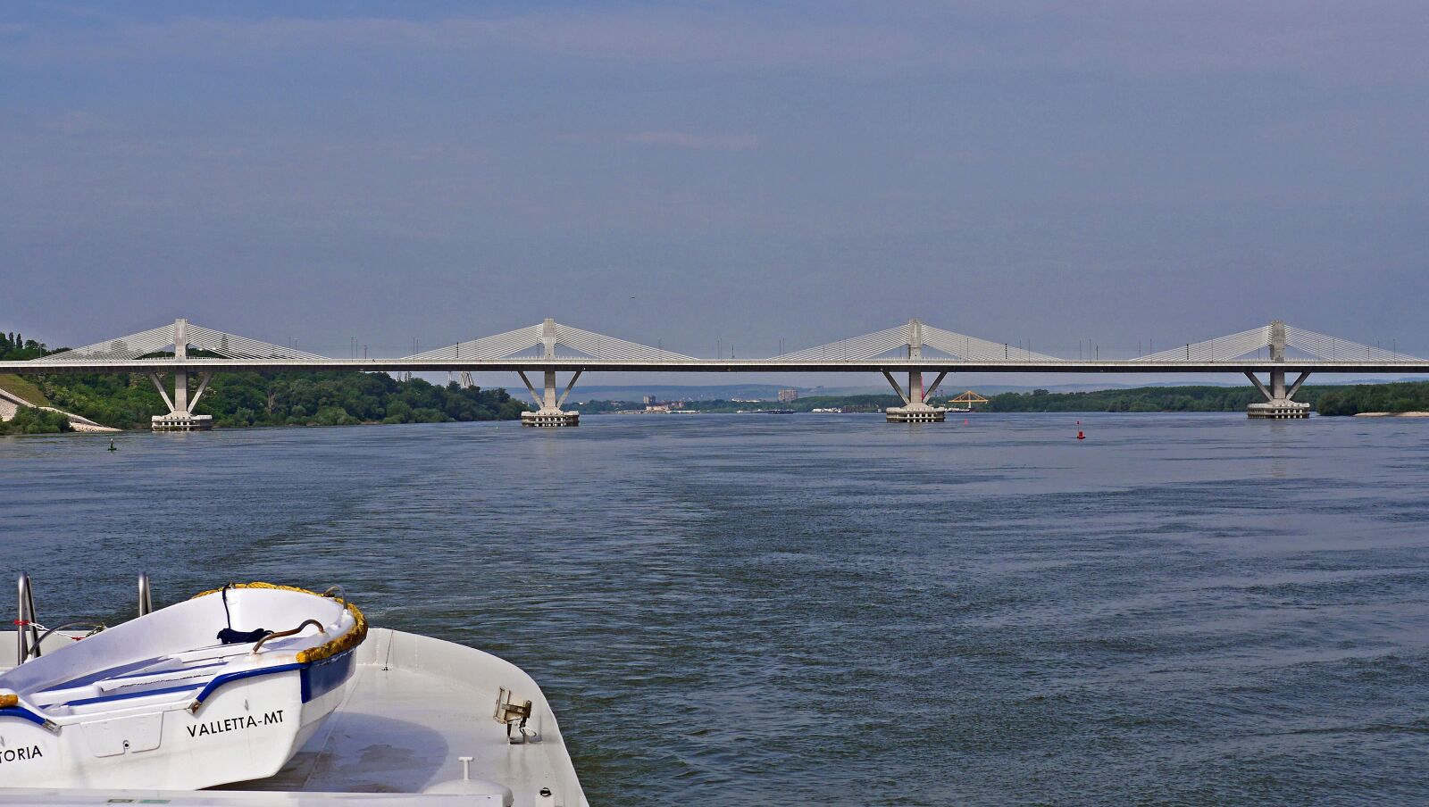 Panasonic Lumix DMC-GH3 sample photo. Bridge new europe, partial photography