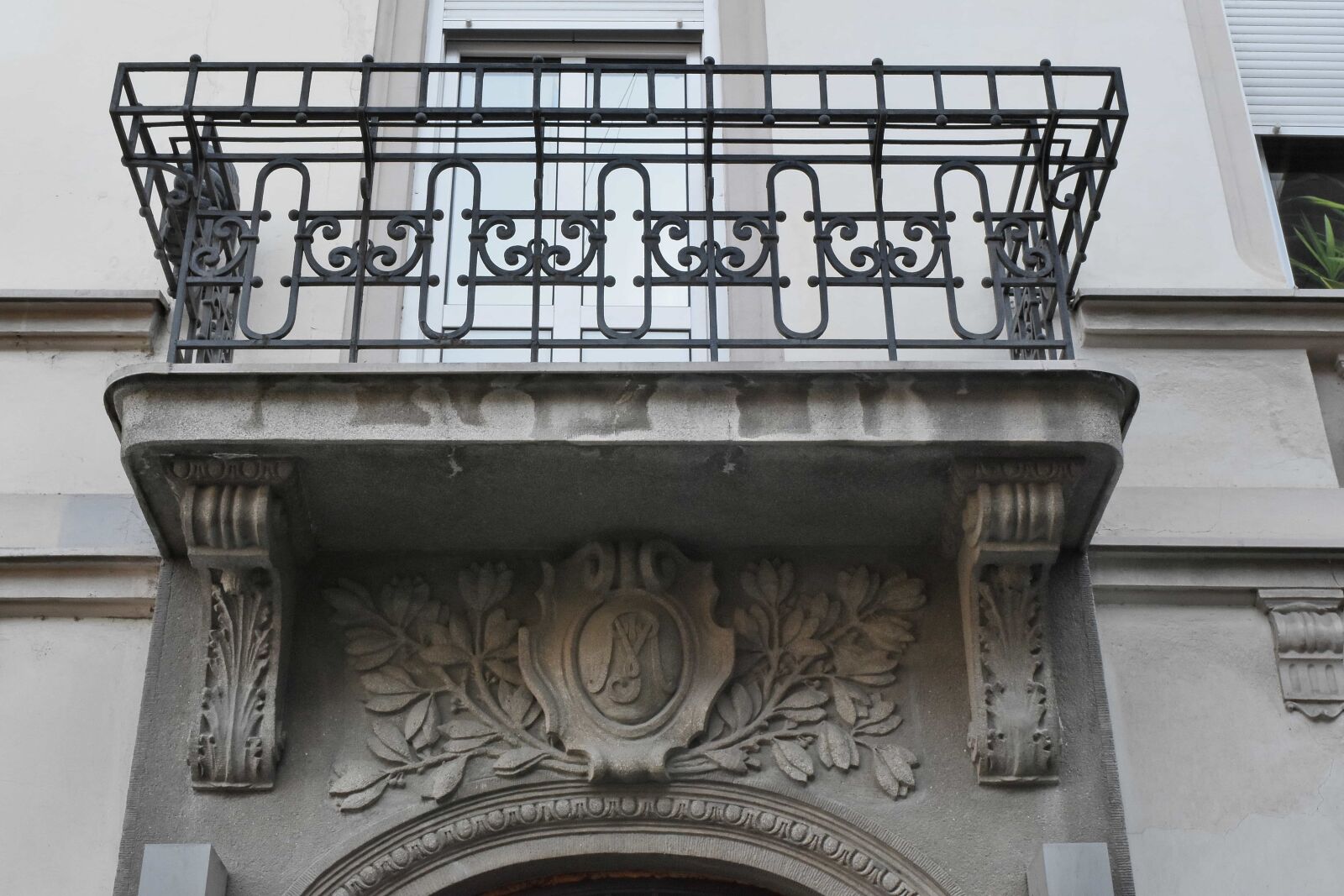 Nikon D5500 sample photo. Balcony, architecture, building, outdoors photography