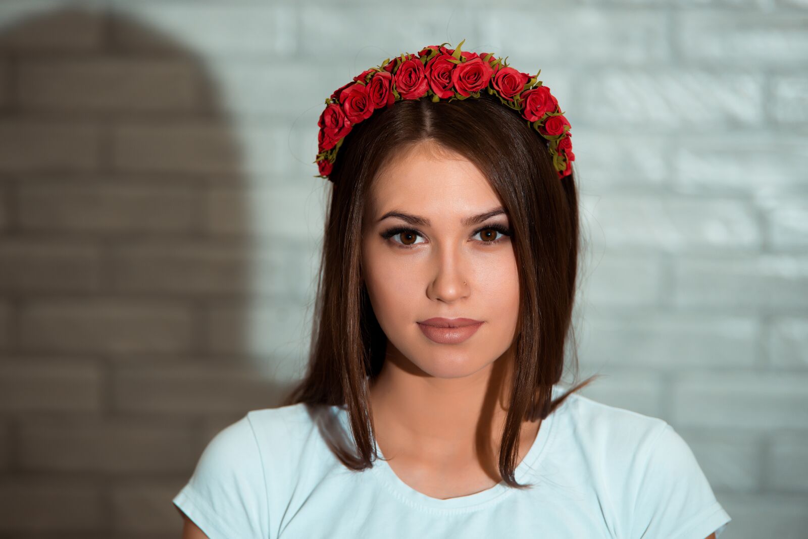 Nikon D800 sample photo. The model shows makeup photography