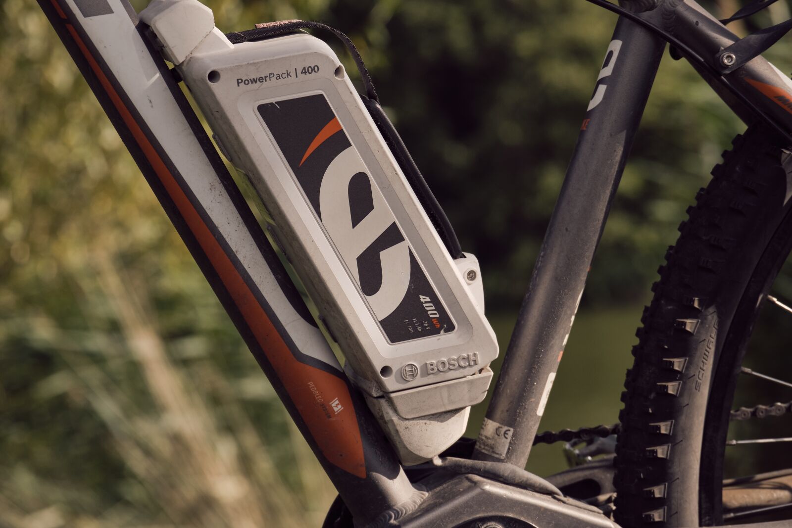 Fujifilm X-T3 sample photo. Bike, e-bike, battery photography