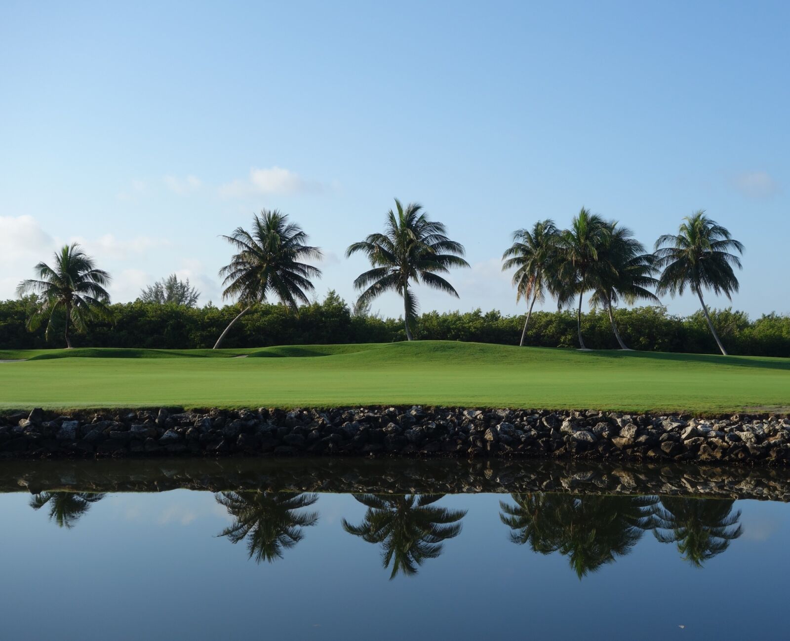 Sony Cyber-shot DSC-RX100 sample photo. Grand cayman islands, vacation photography