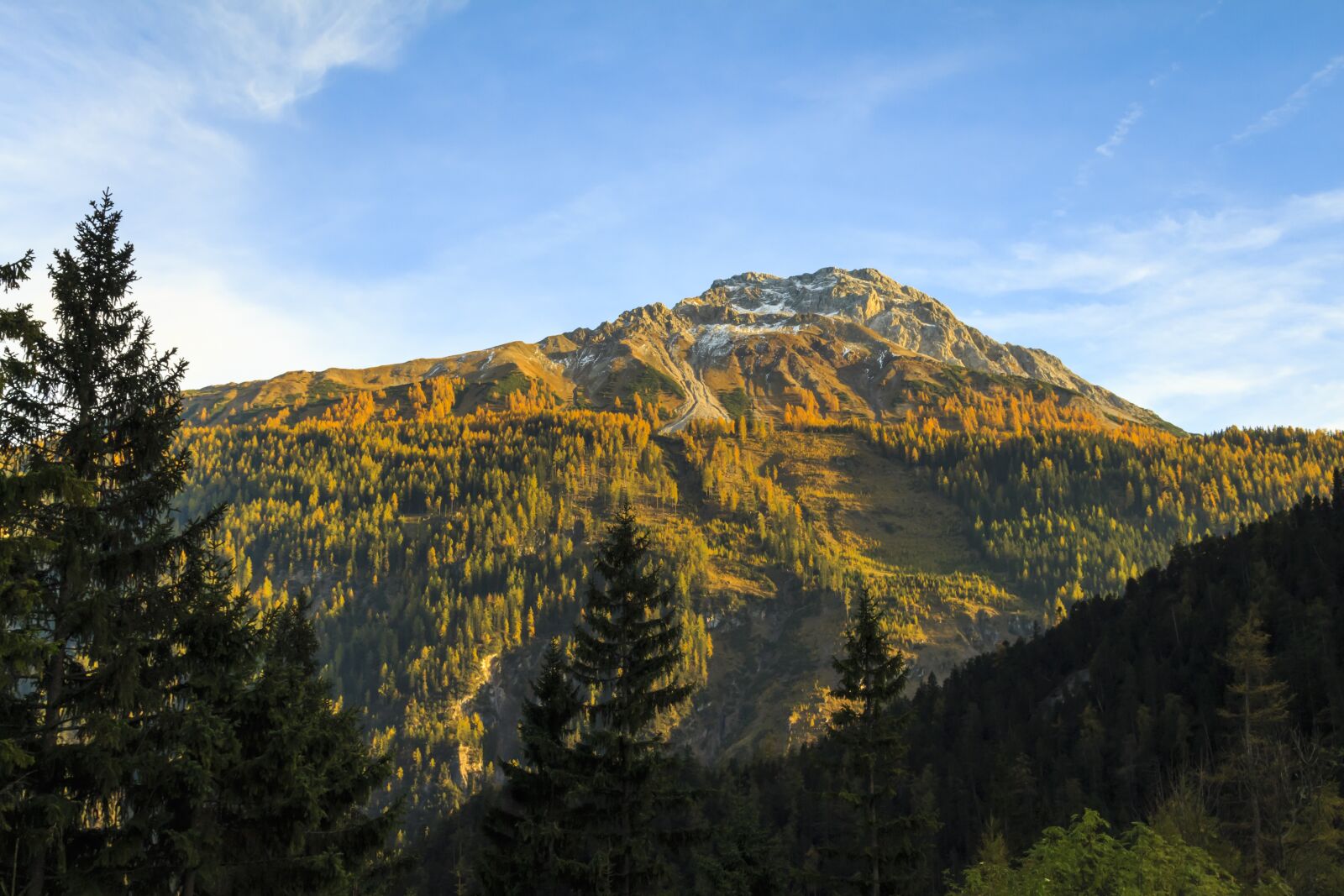 Canon EOS 650D (EOS Rebel T4i / EOS Kiss X6i) sample photo. Mountain panorama, autumn, allg photography