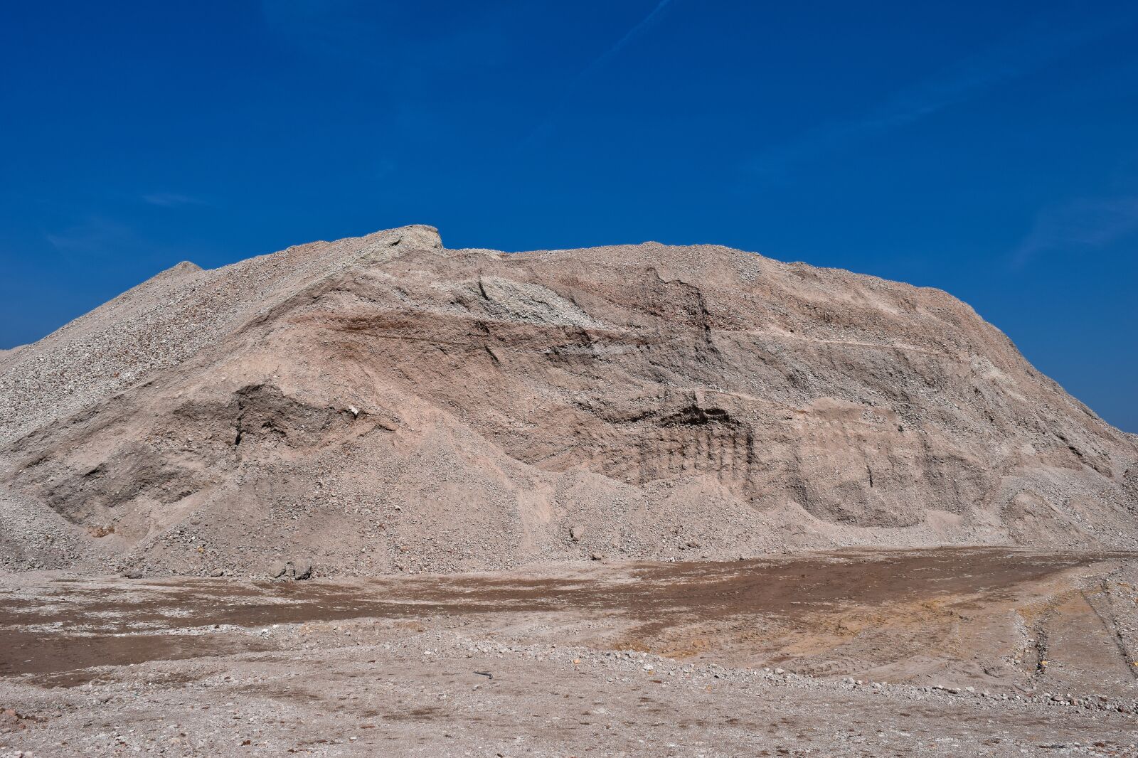 Nikon D3300 sample photo. Construction material, sand, piles photography