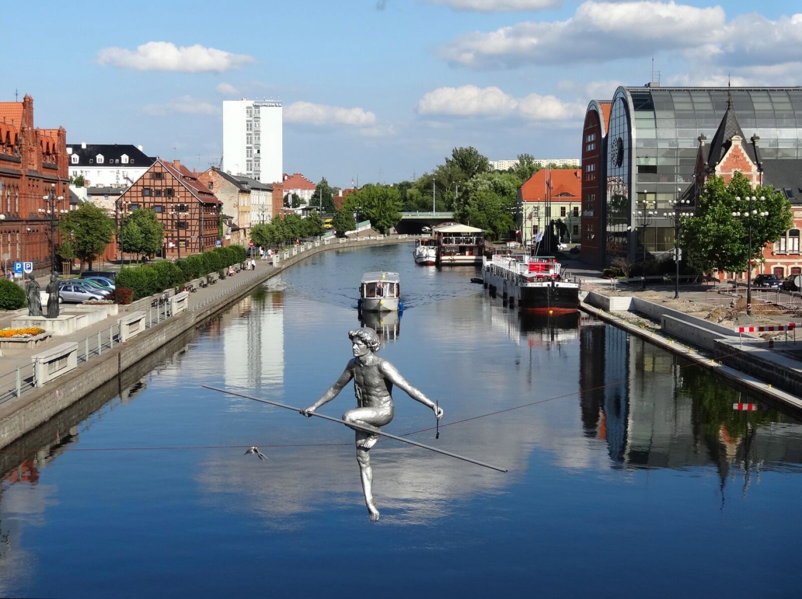 Sony Cyber-shot DSC-HX20V sample photo. Old town bridge, bydgoszcz photography