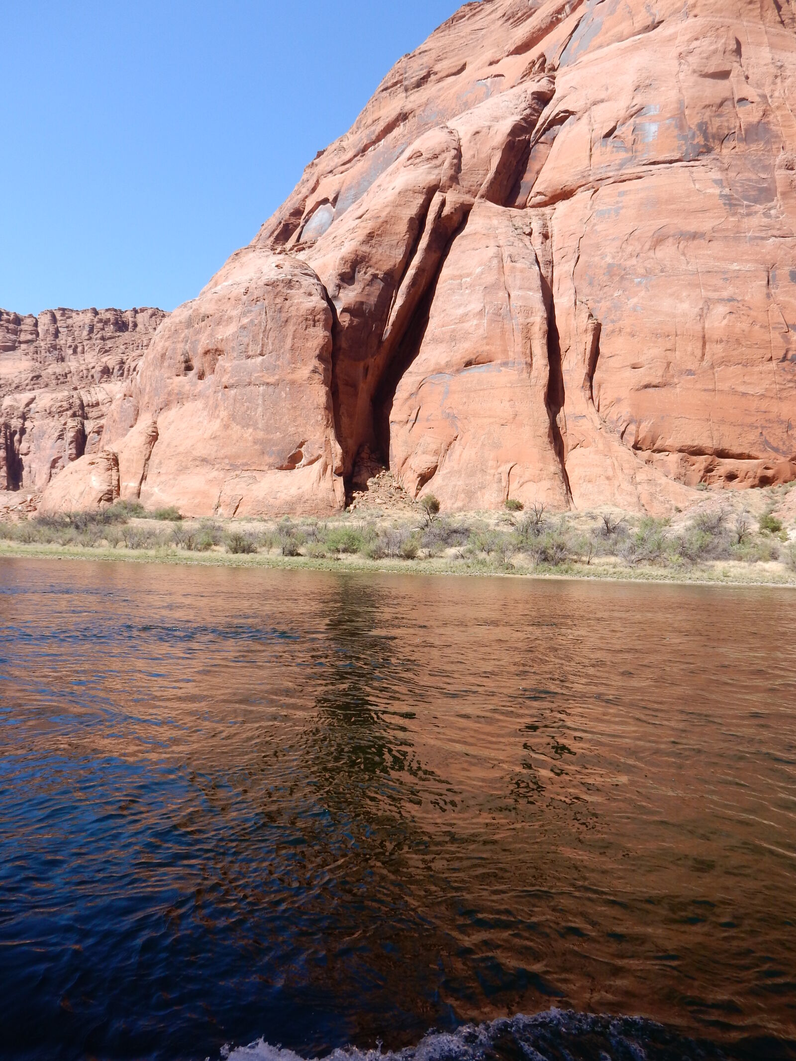 Nikon Coolpix S9900 sample photo. Colorado, river, red, rocks photography