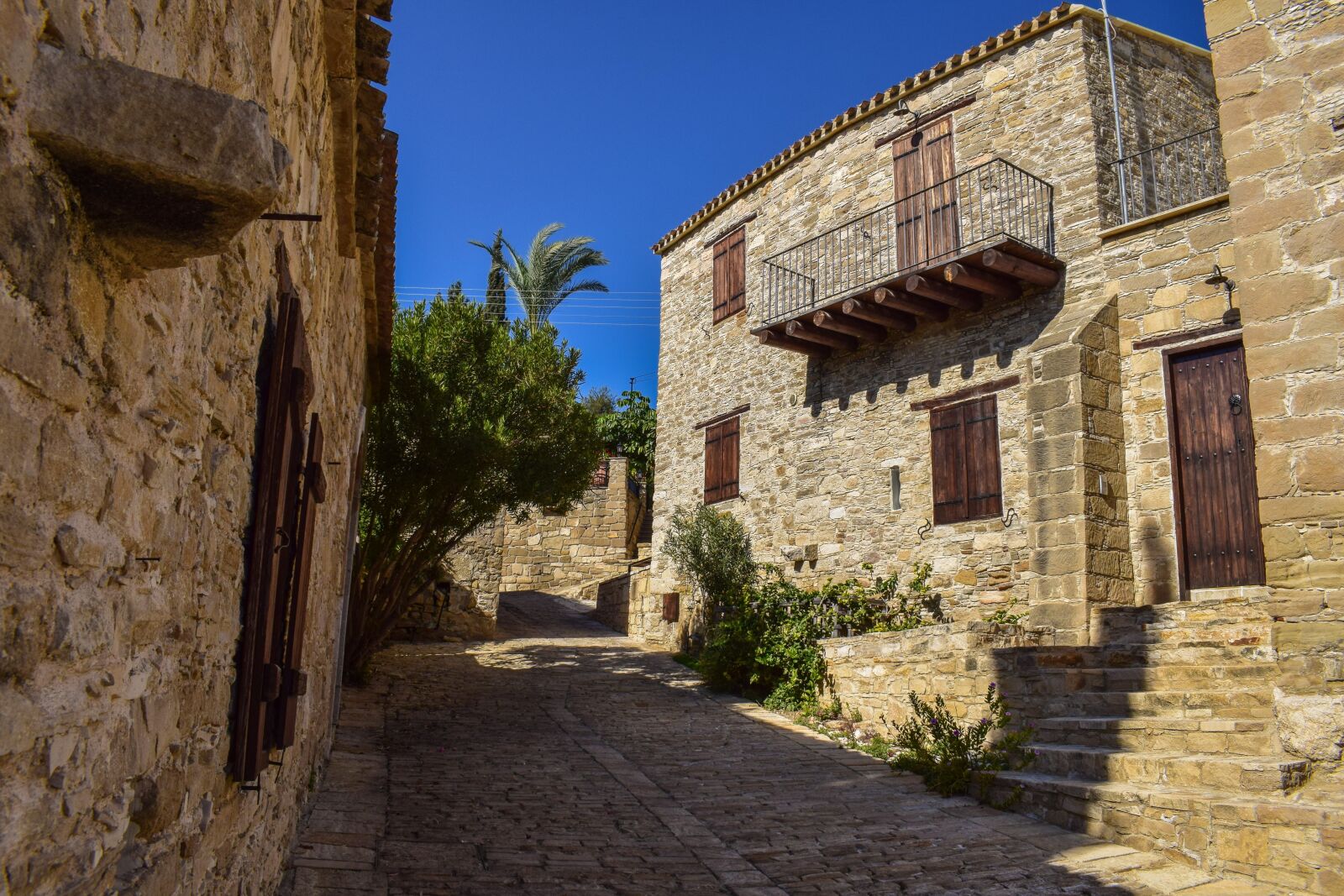Nikon D3300 sample photo. Old house, architecture, traditional photography